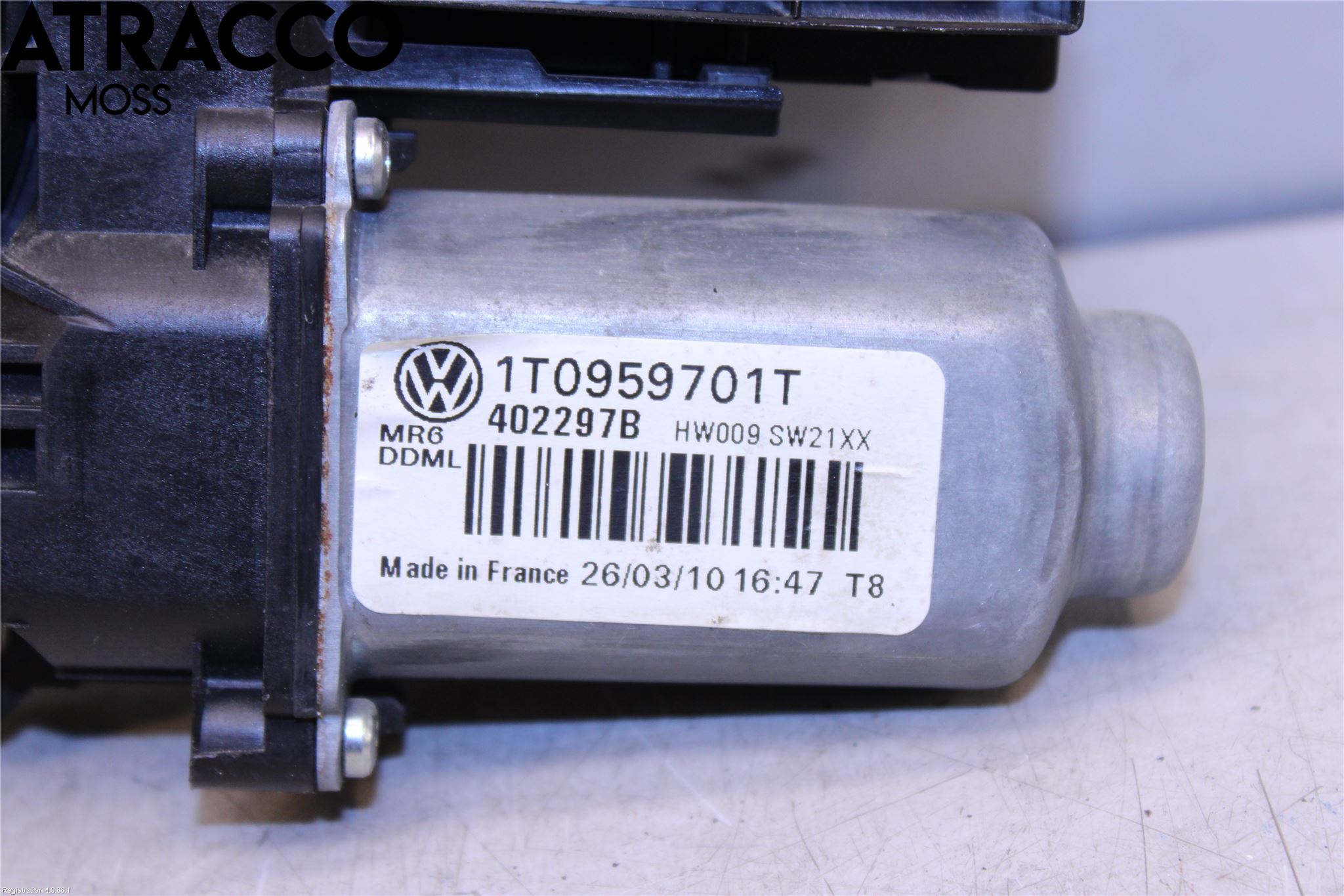 Volkswagen VW CADDY      04-10 Fönsterhissmotor