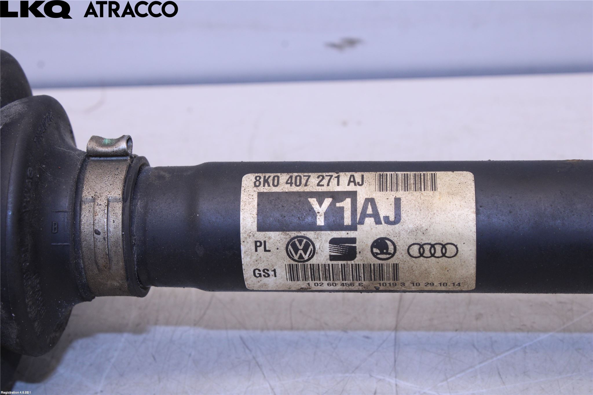 Audi A4/S4 08-11 Drivaxel Fram Vänster