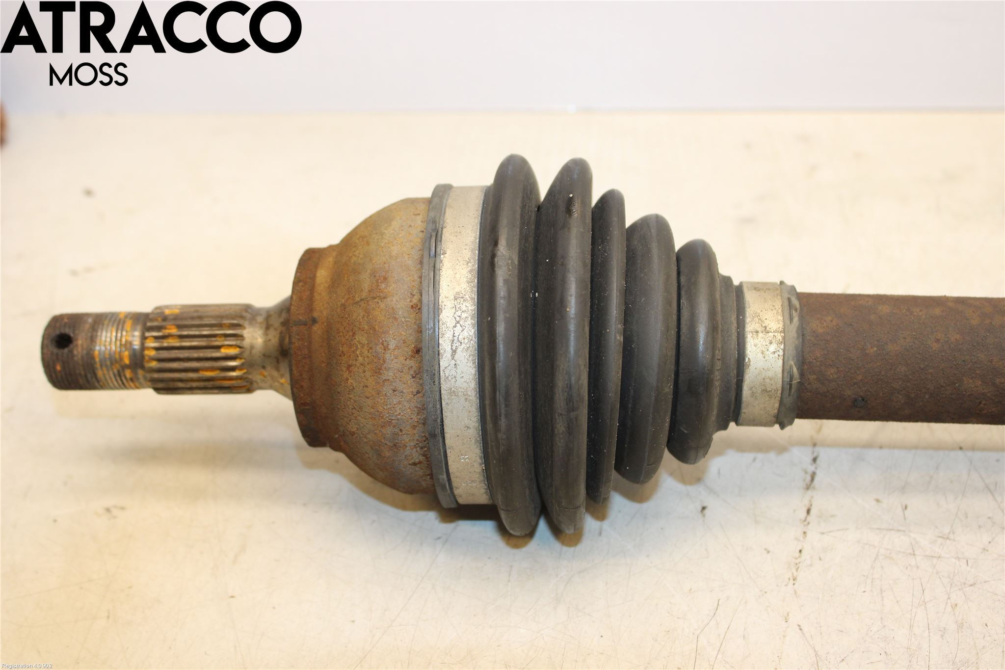 Peugeot 308 08-13 Drivaxel Fram Höger