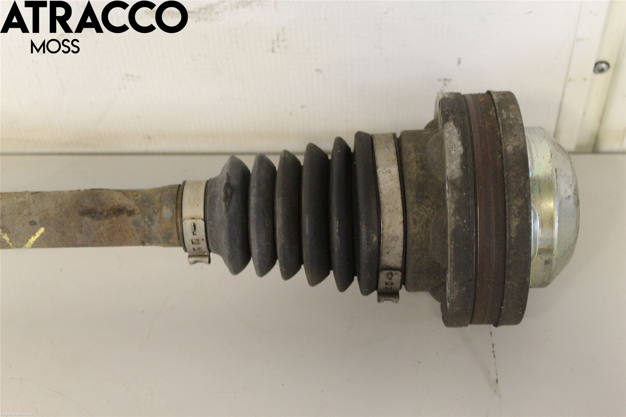 Volkswagen VW GOLF VI 09-13 Drivaxel Fram Vänster