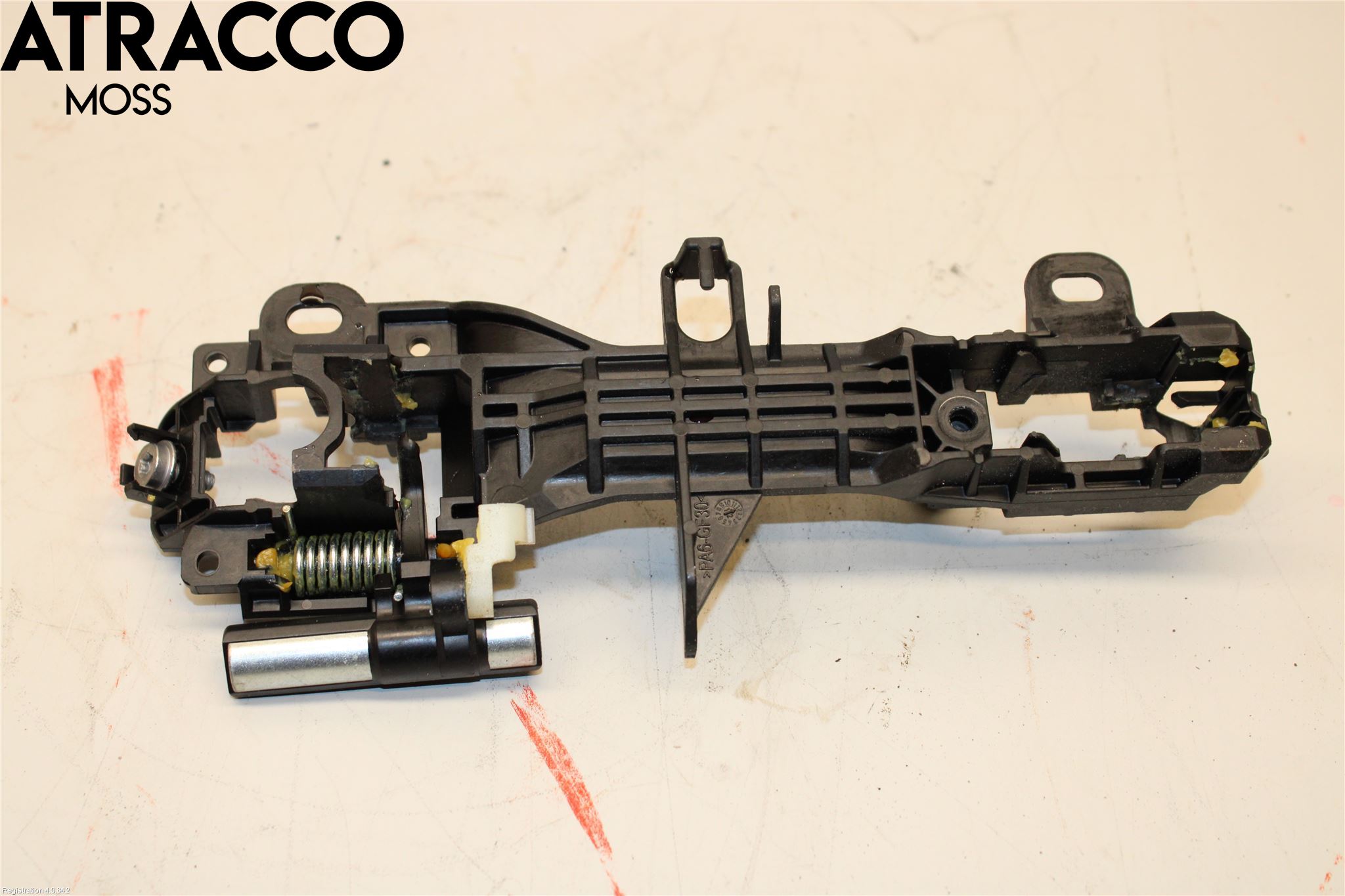 Toyota YARIS XP130 12-14 Dörrhandtag Yttre Hö