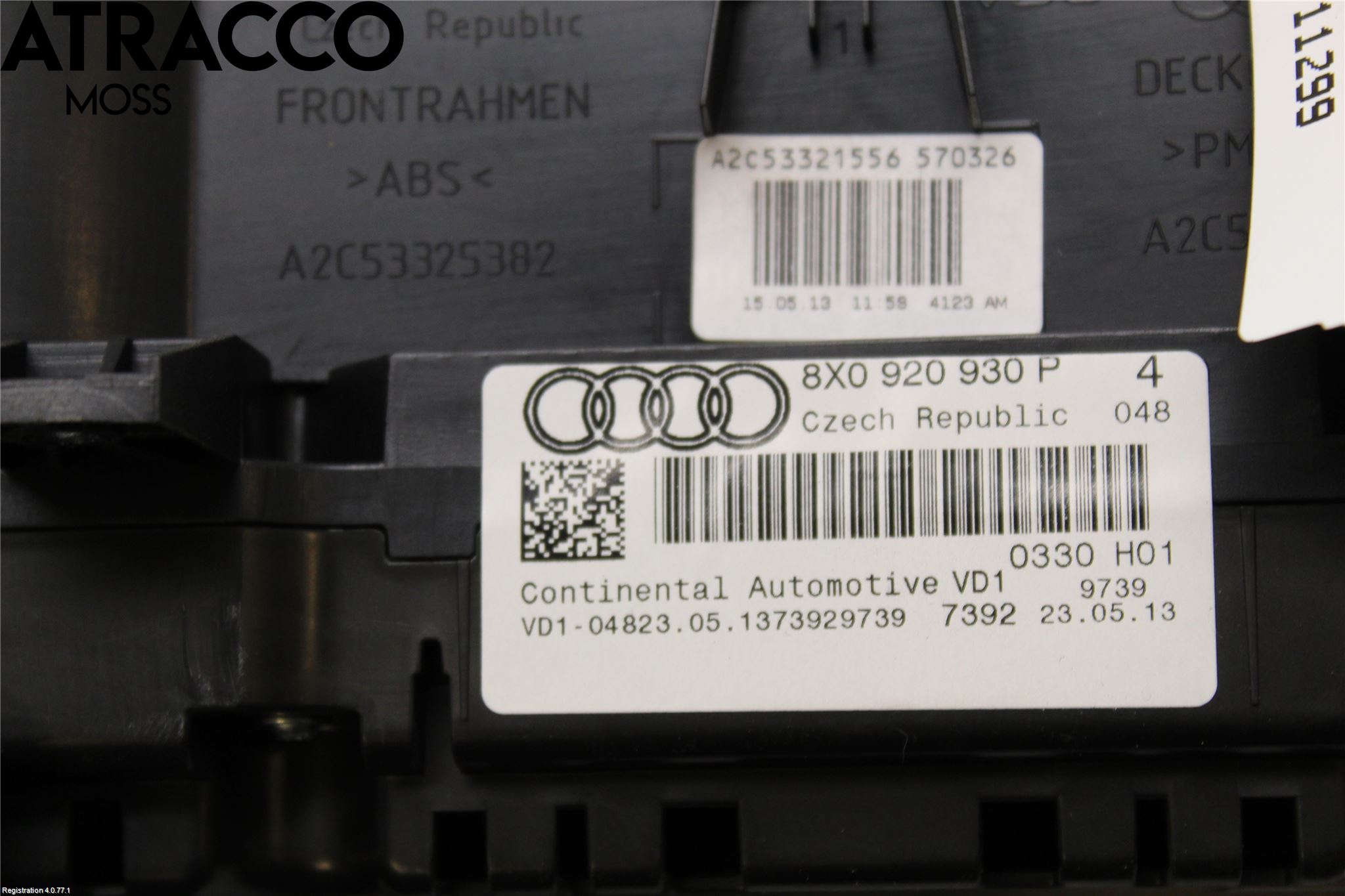Audi A1/S1 11-18 Instrument Hast