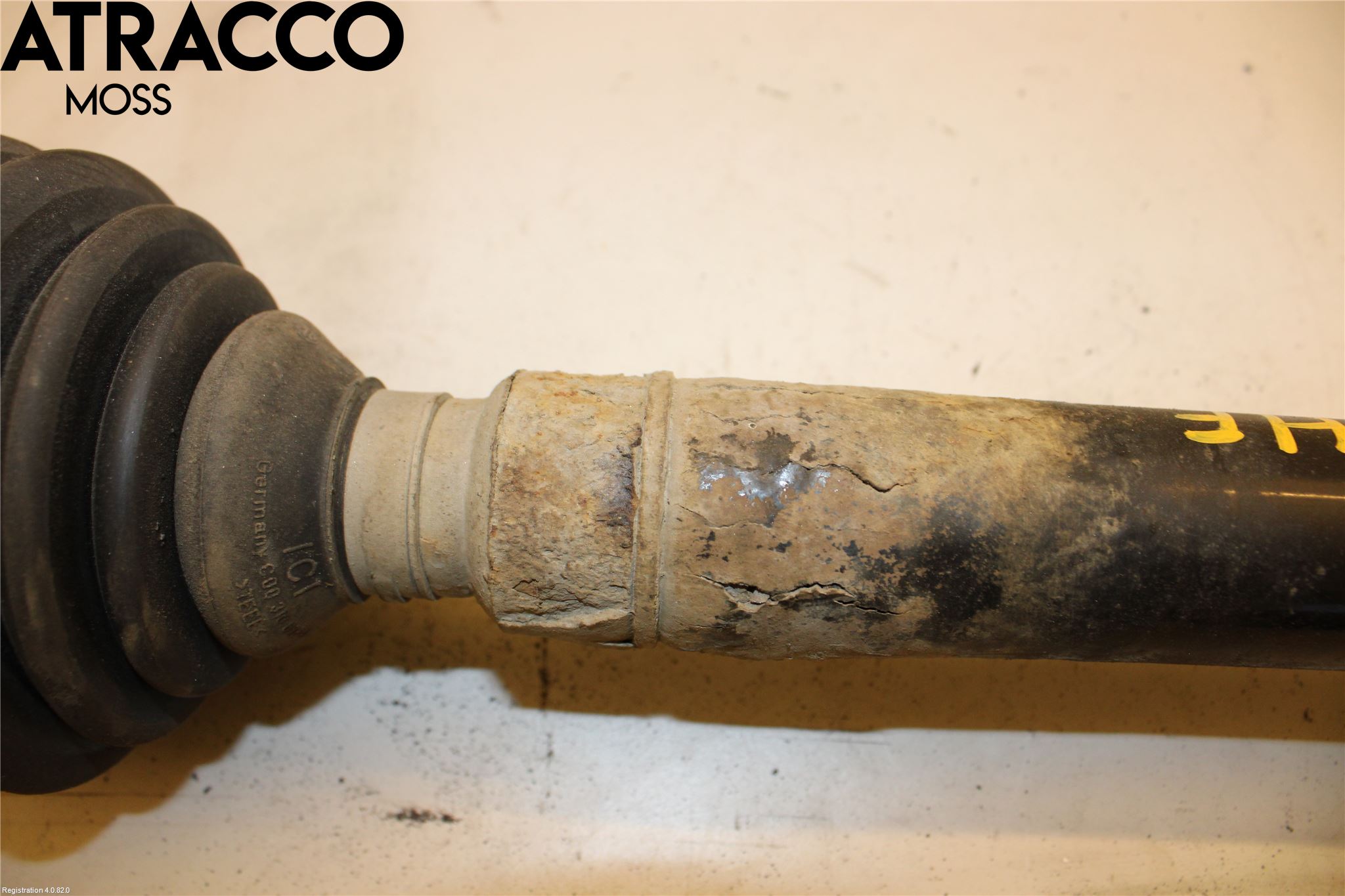 Volkswagen VW PASSAT 05-11 Drivaxel Fram Höger