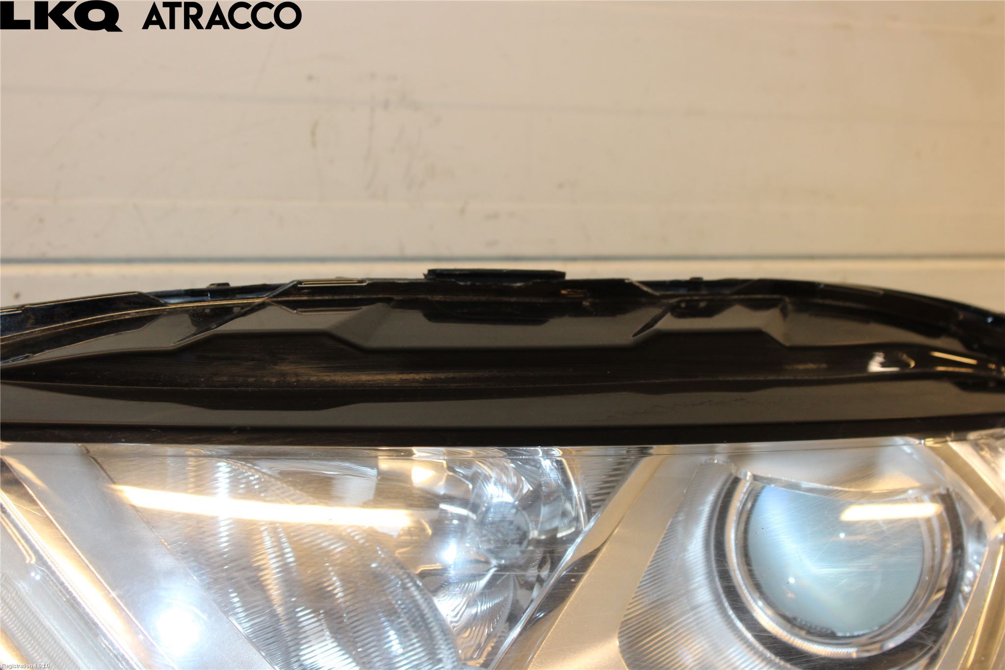 Ford ECOSPORT 17- Strålkastare Vänster