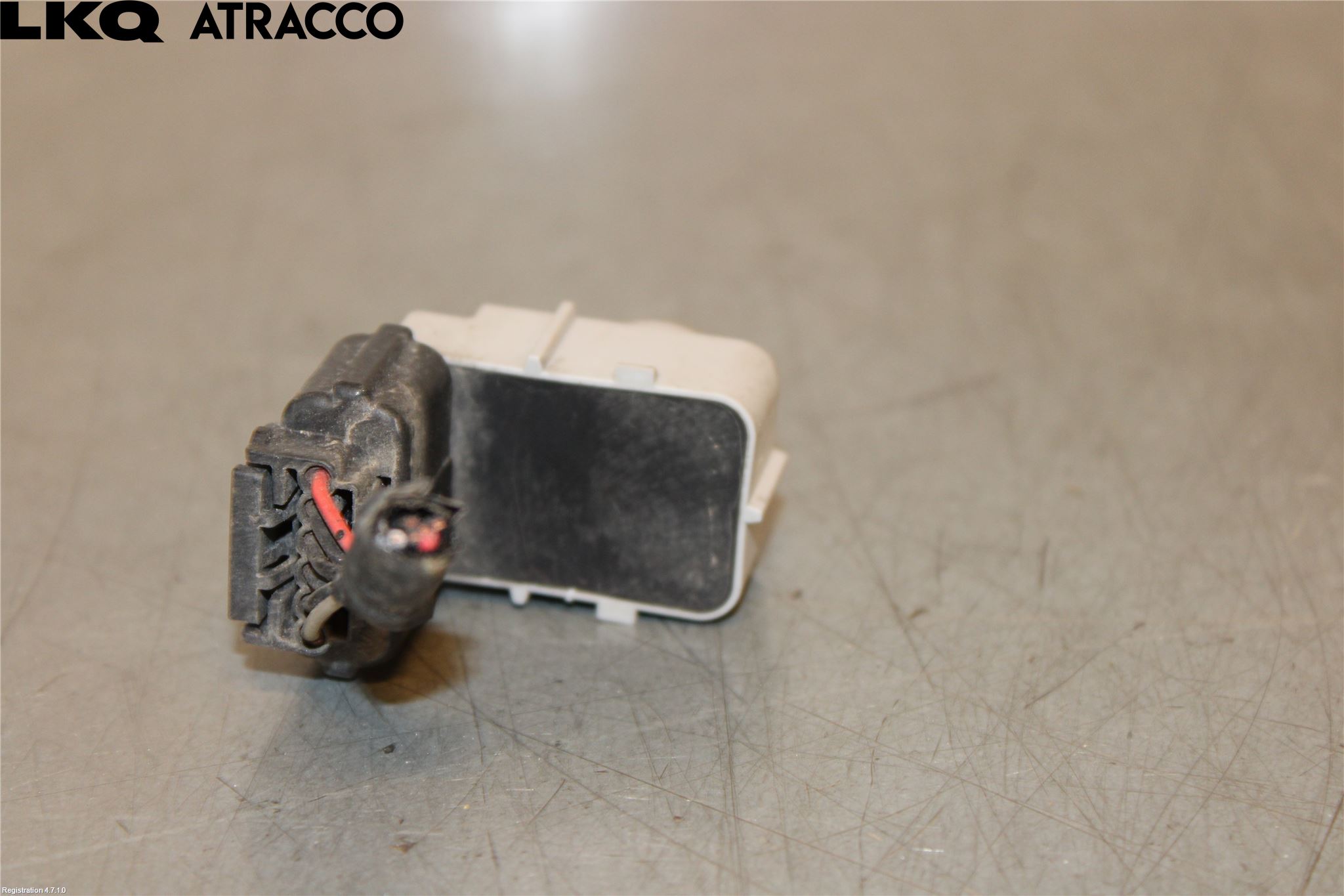 Kia SOUL 09- Parkeringshjälp Frontsensor