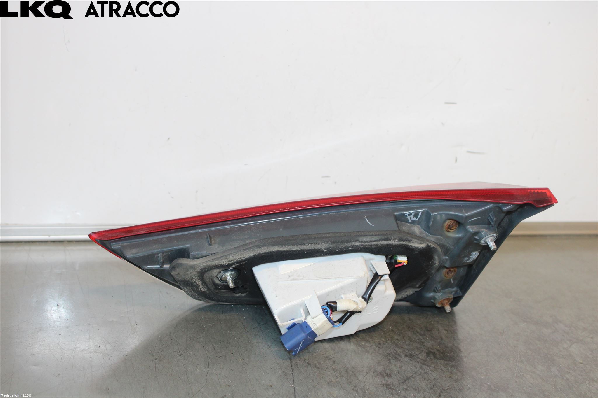 Toyota AURIS 13-19 Bakljus Lucka Vä