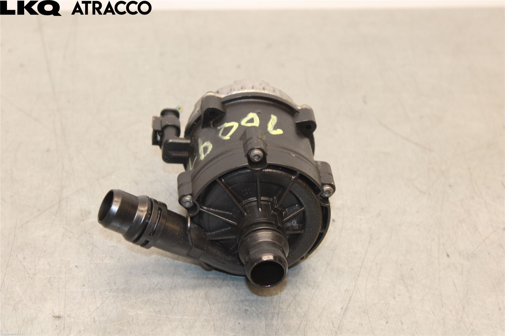 Peugeot 2008/E-2008 20- Vattenpump