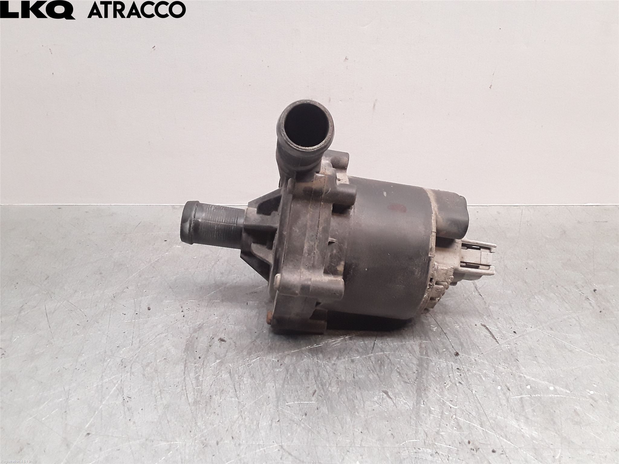 Tesla MODEL S 13- Vattenpump