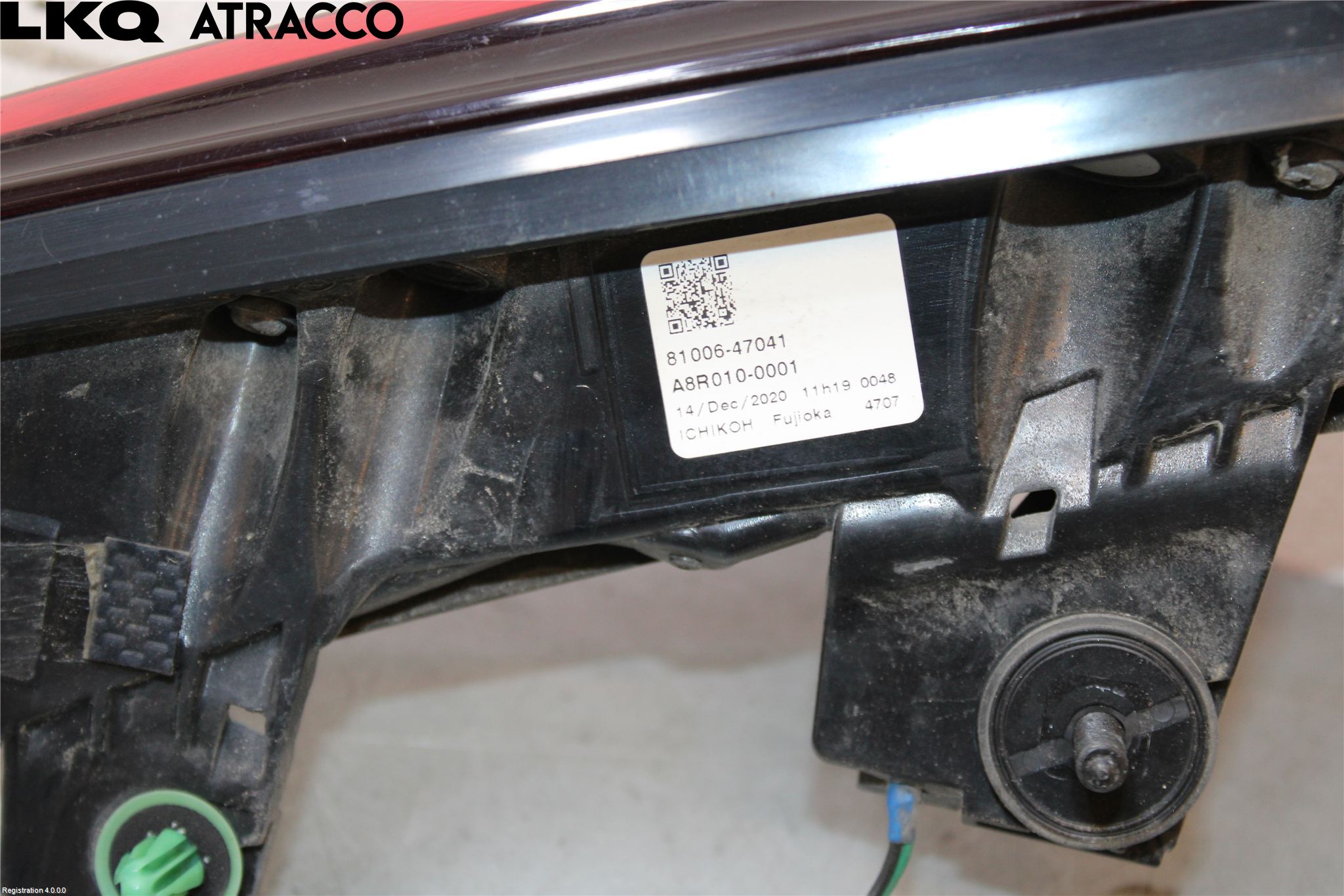 Toyota PRIUS (ZVW50) 16-21 Bromsljus Bakruta