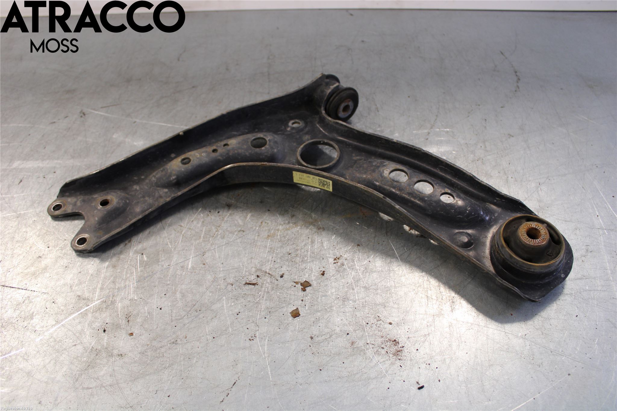 Volkswagen VW GOLF / E-GOLF VII 13-20 Bärarm Fram Undre Hö