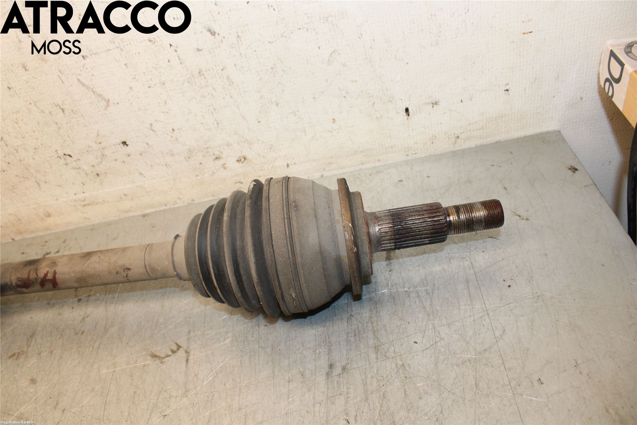 Toyota RAV4 19- Drivaxel Fram Höger