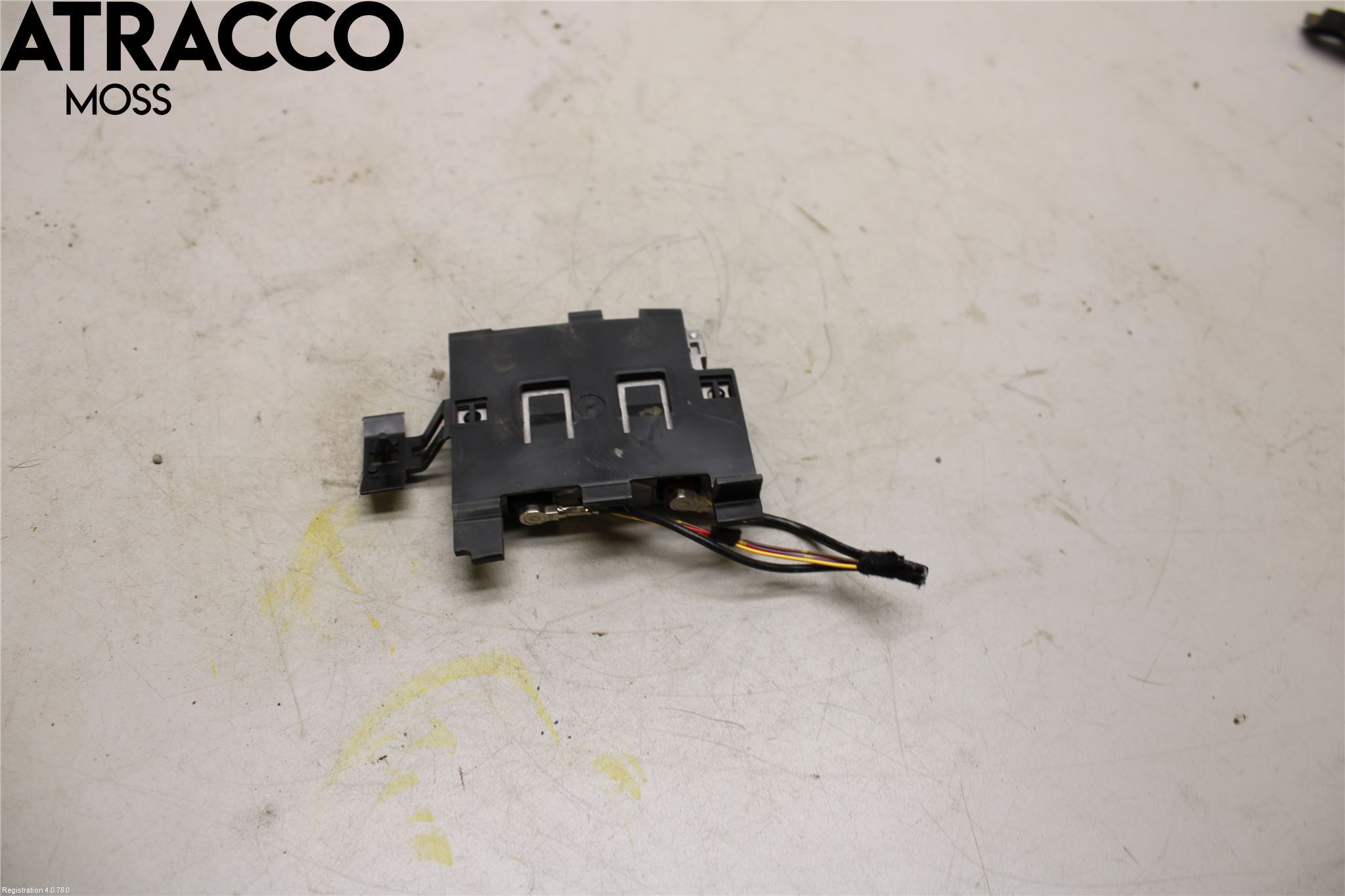 Volkswagen VW GOLF / E-GOLF VII 13-20 Antennförstärkare