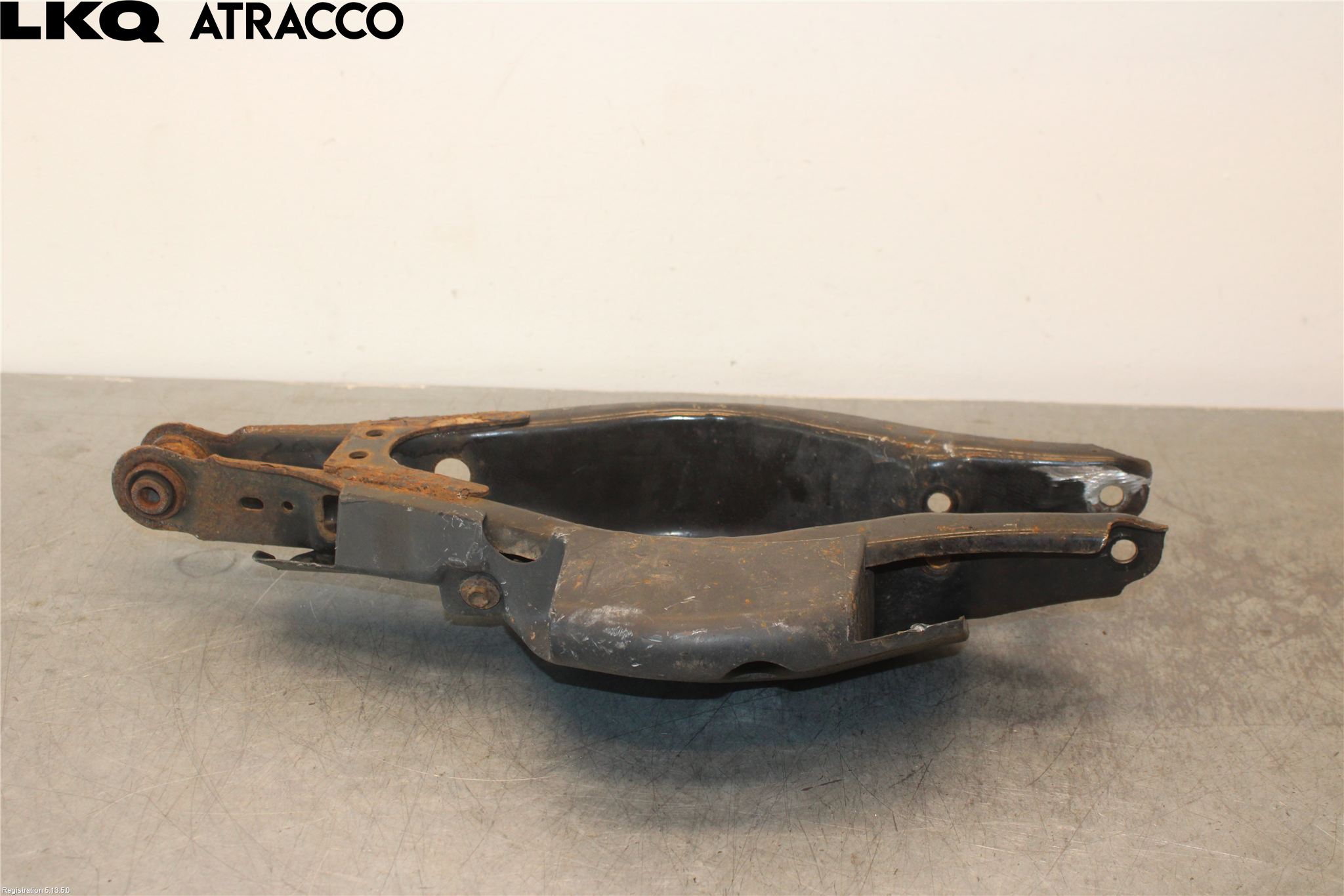 Toyota AURIS 13-19 Bärarm Bak Vänster
