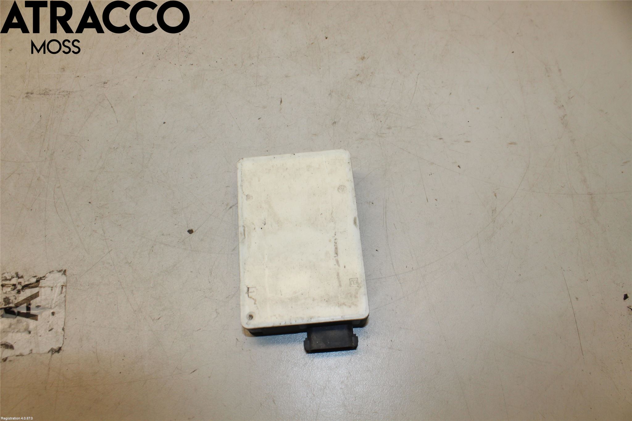 Mercedes-Benz MB C-KLASS (W205) 14-21 Parkeringshjälp Frontsensor