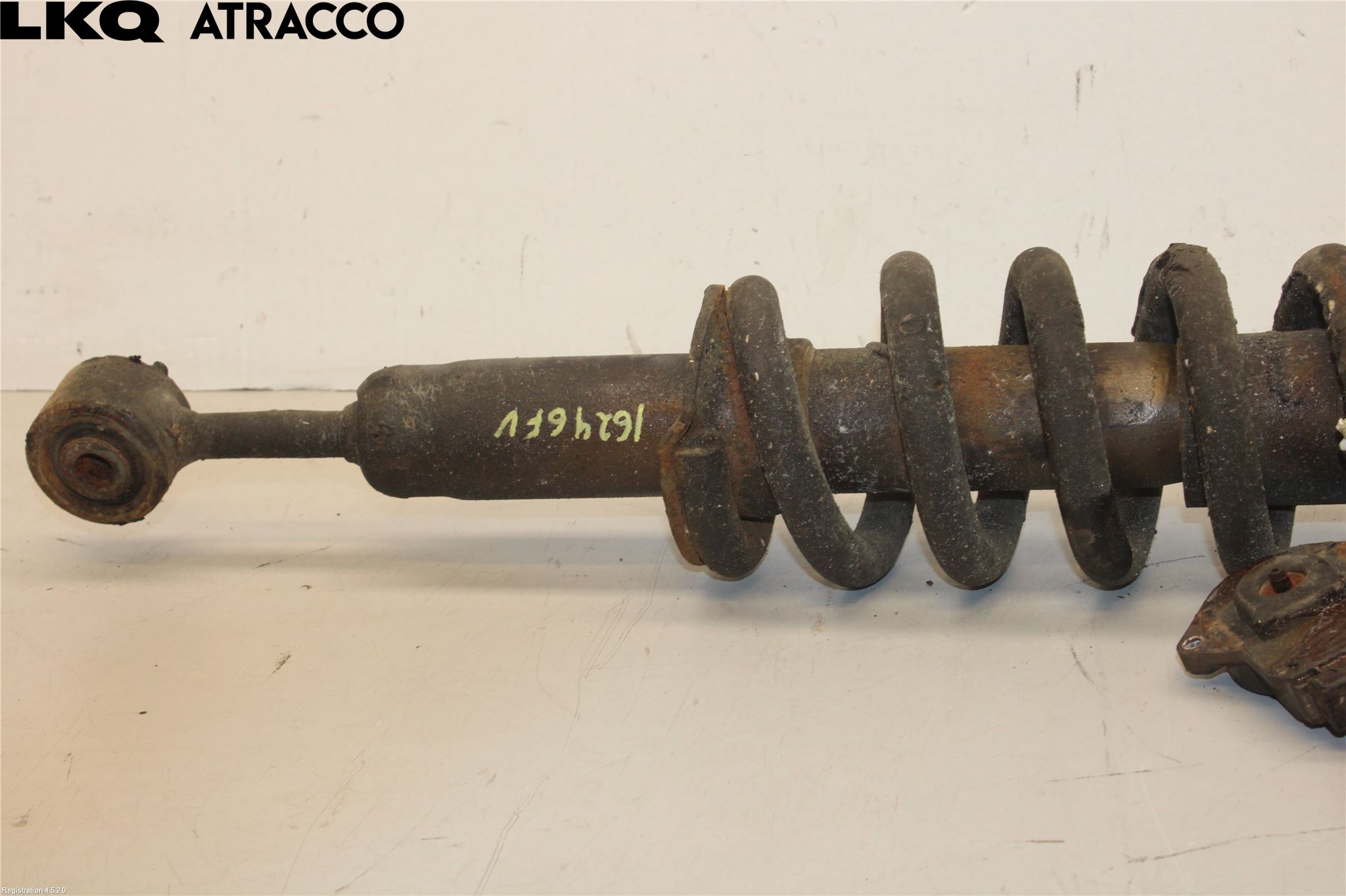 Toyota LANDCRUISER J150 10-23 Fjäderben Fram Vänster