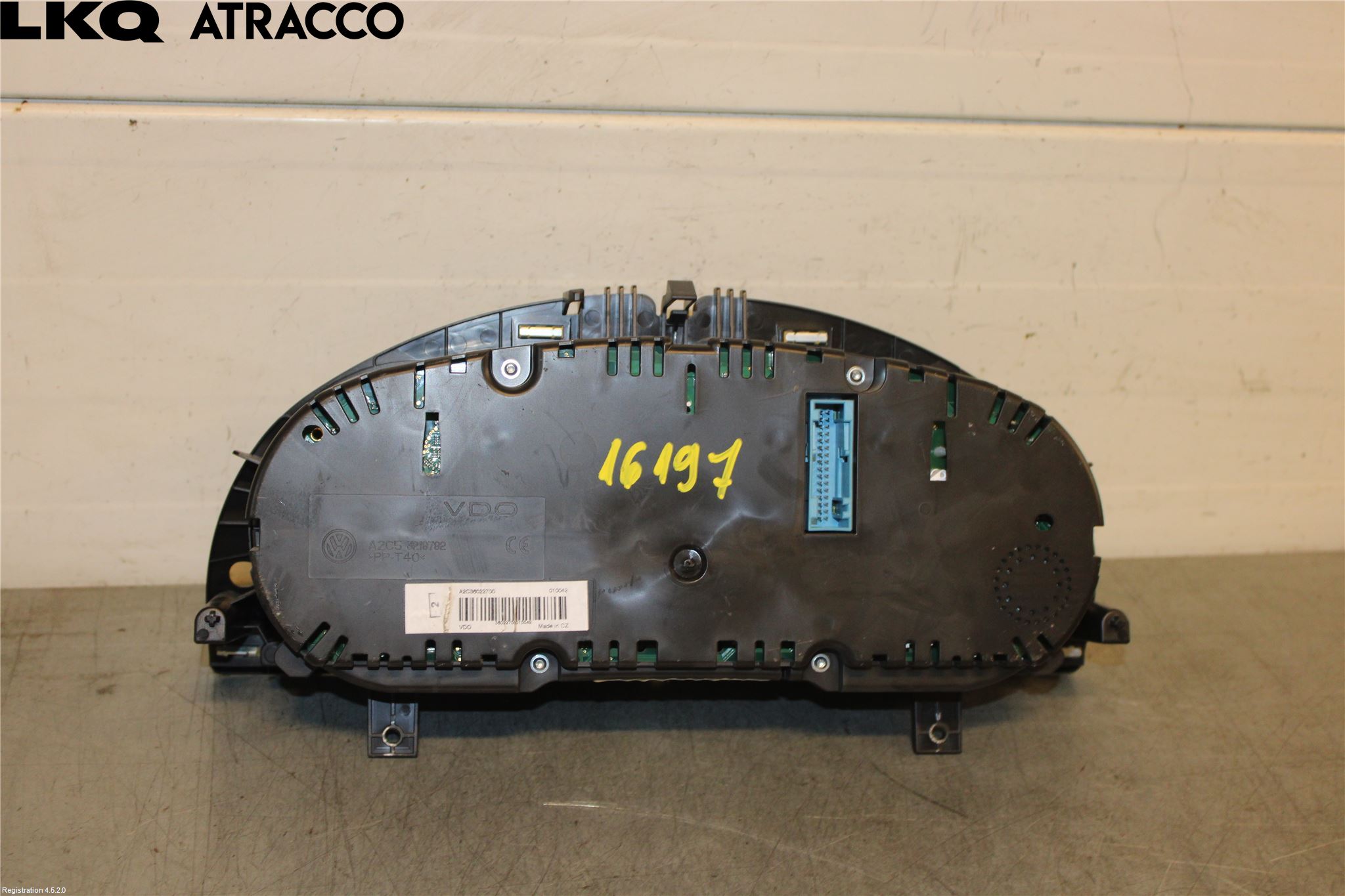Volkswagen VW PASSAT 11-14 Instrument Komb