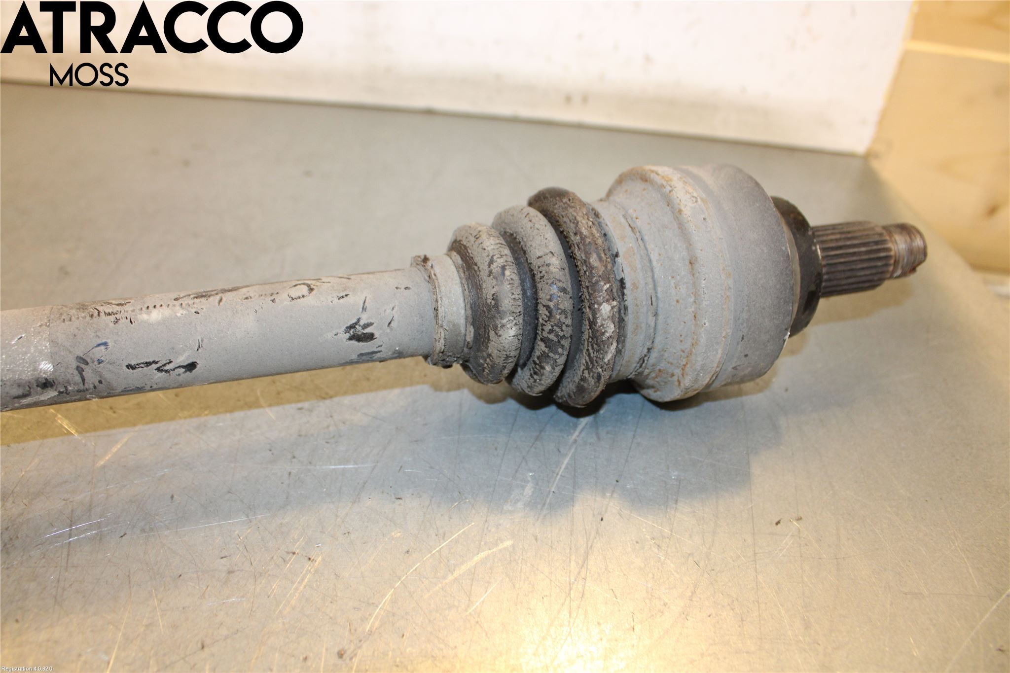 BMW 3 F30/F31/F80 12-19 Drivaxel Bak Höger