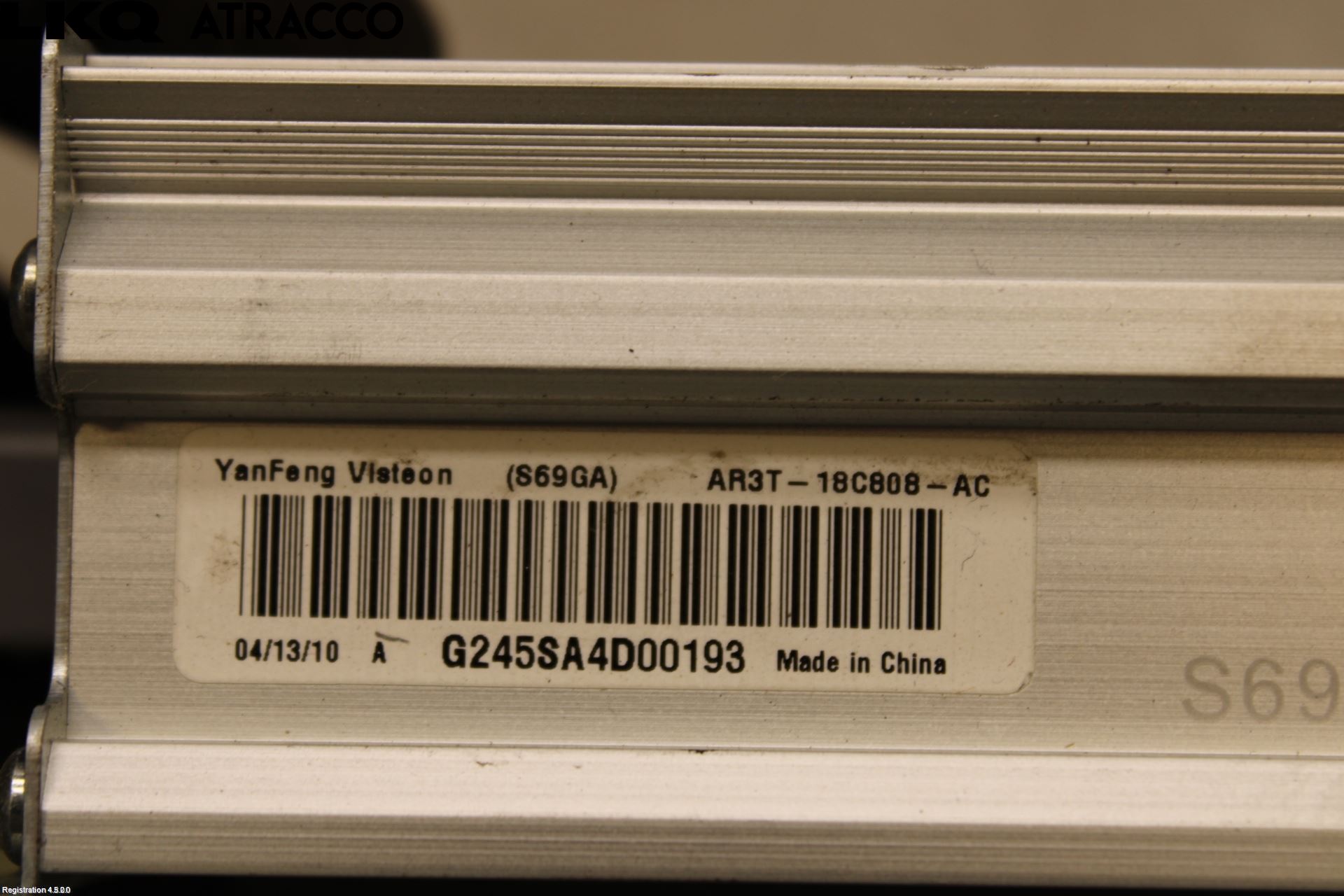 Ford MUSTANG V 05-14 Radio-Stereo Förstärkare