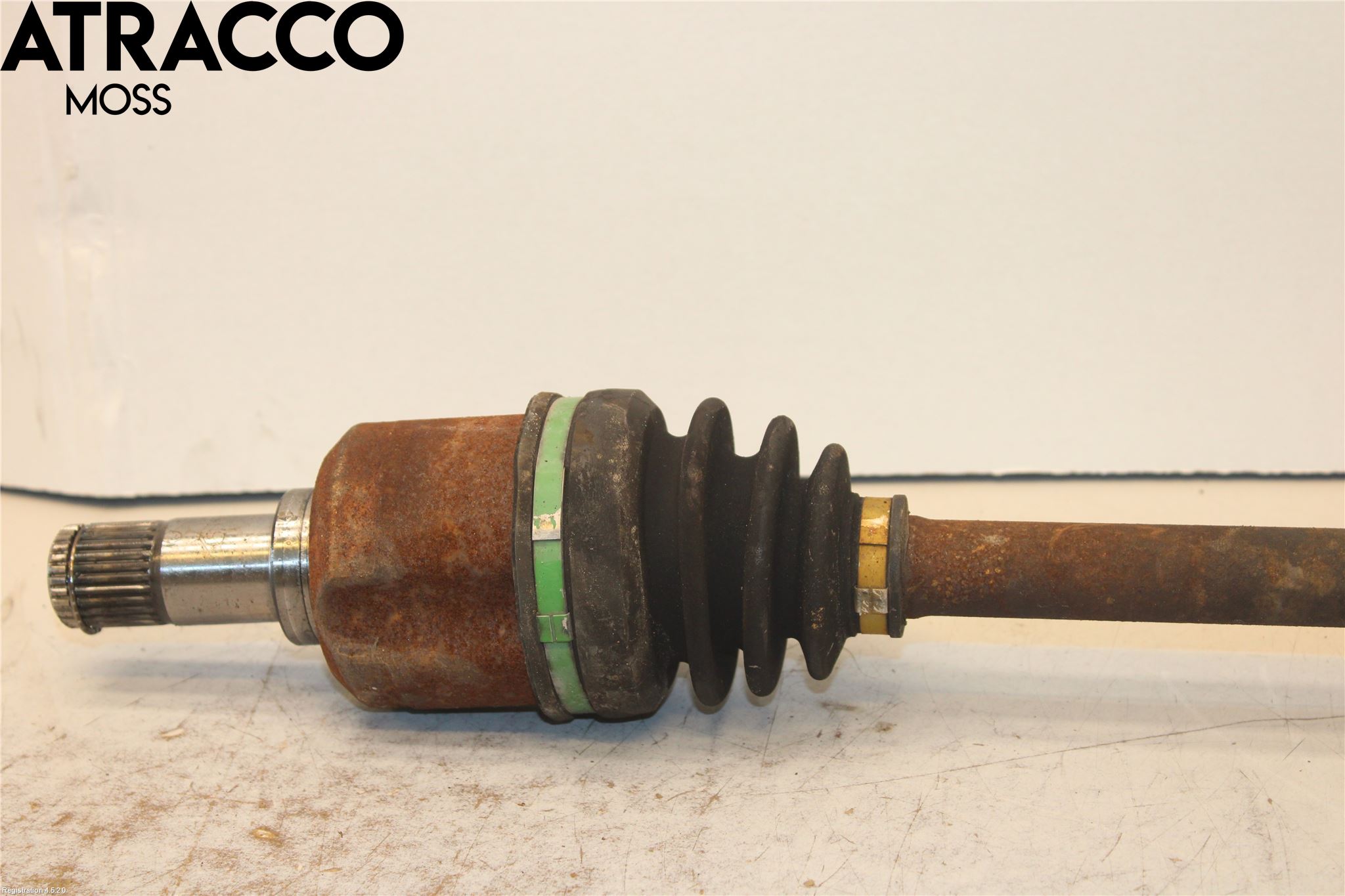 Mitsubishi OUTLANDER 13-21 Drivaxel Fram Vänster