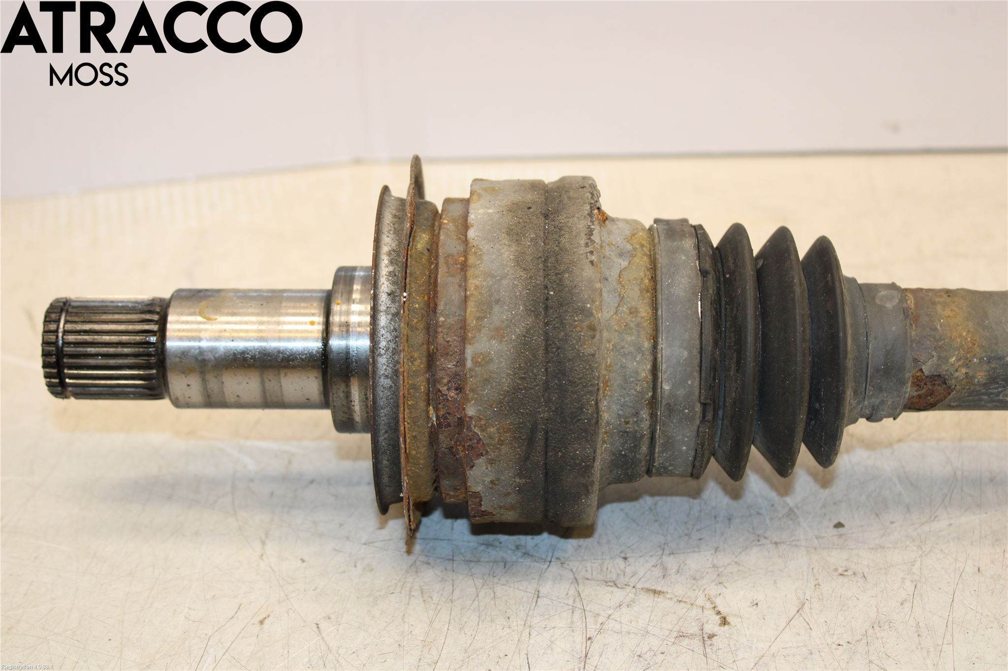 Mercedes-Benz MB C-KLASS (W205) 14-21 Drivaxel Bak Höger