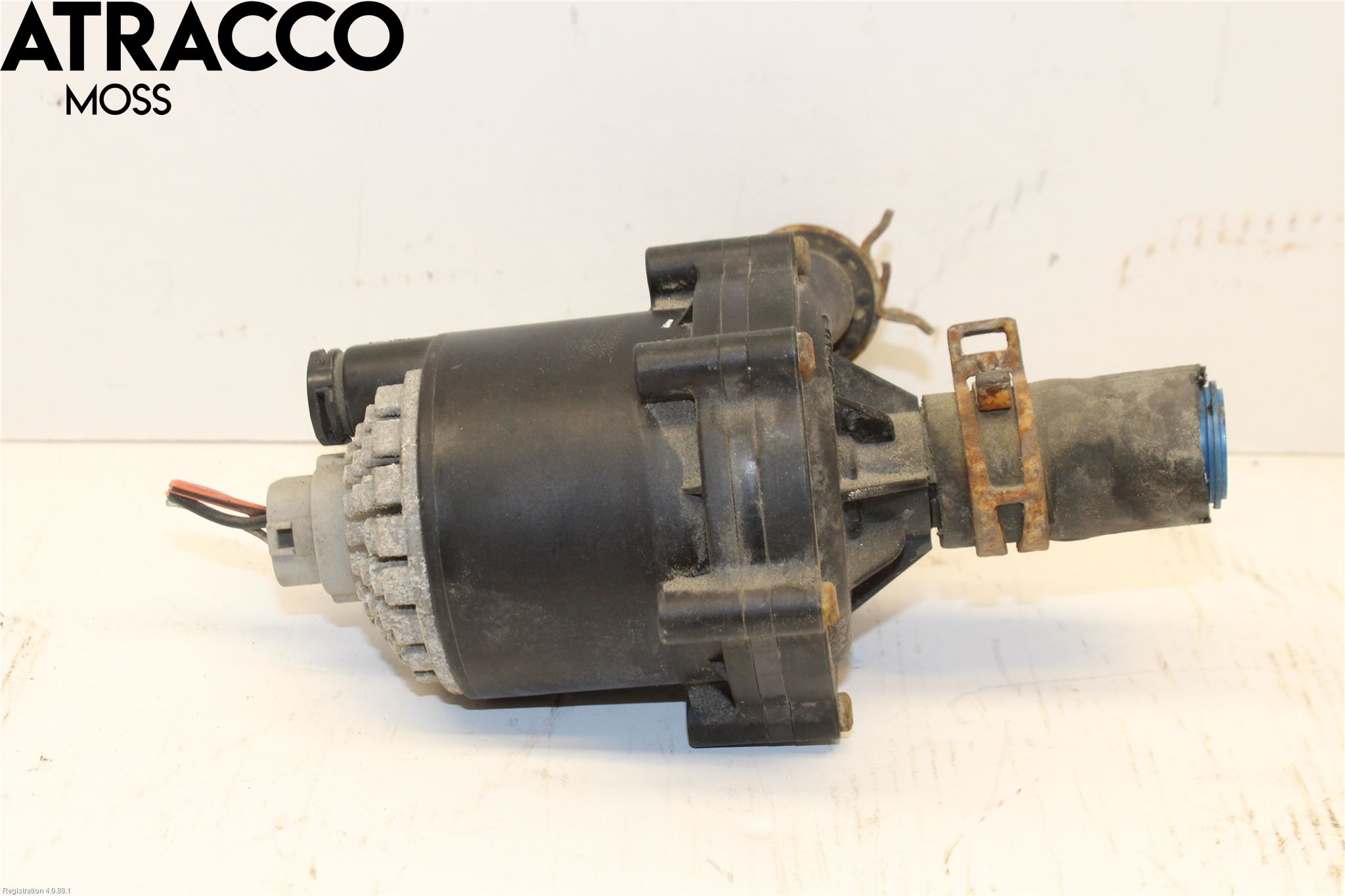 Tesla MODEL S 13- Vattenpump