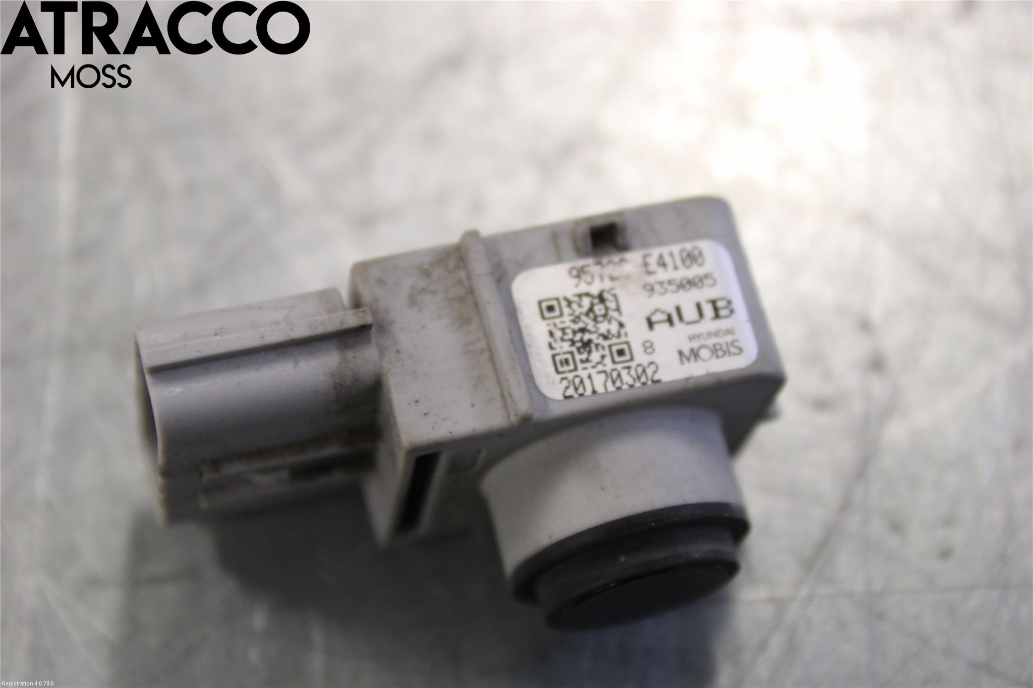 Kia SOUL 09- Parkeringshjälp Backsensor