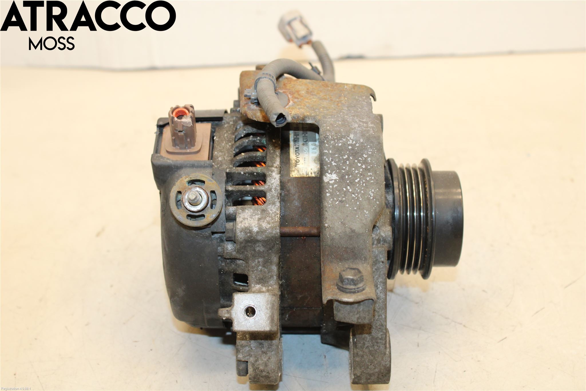 Toyota YARIS XP130 12-14 Generator