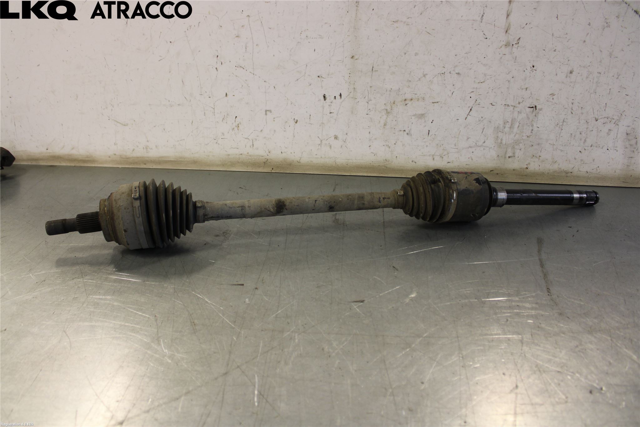 Mercedes-Benz MB ML (W164) 05-11 Drivaxel Fram Höger