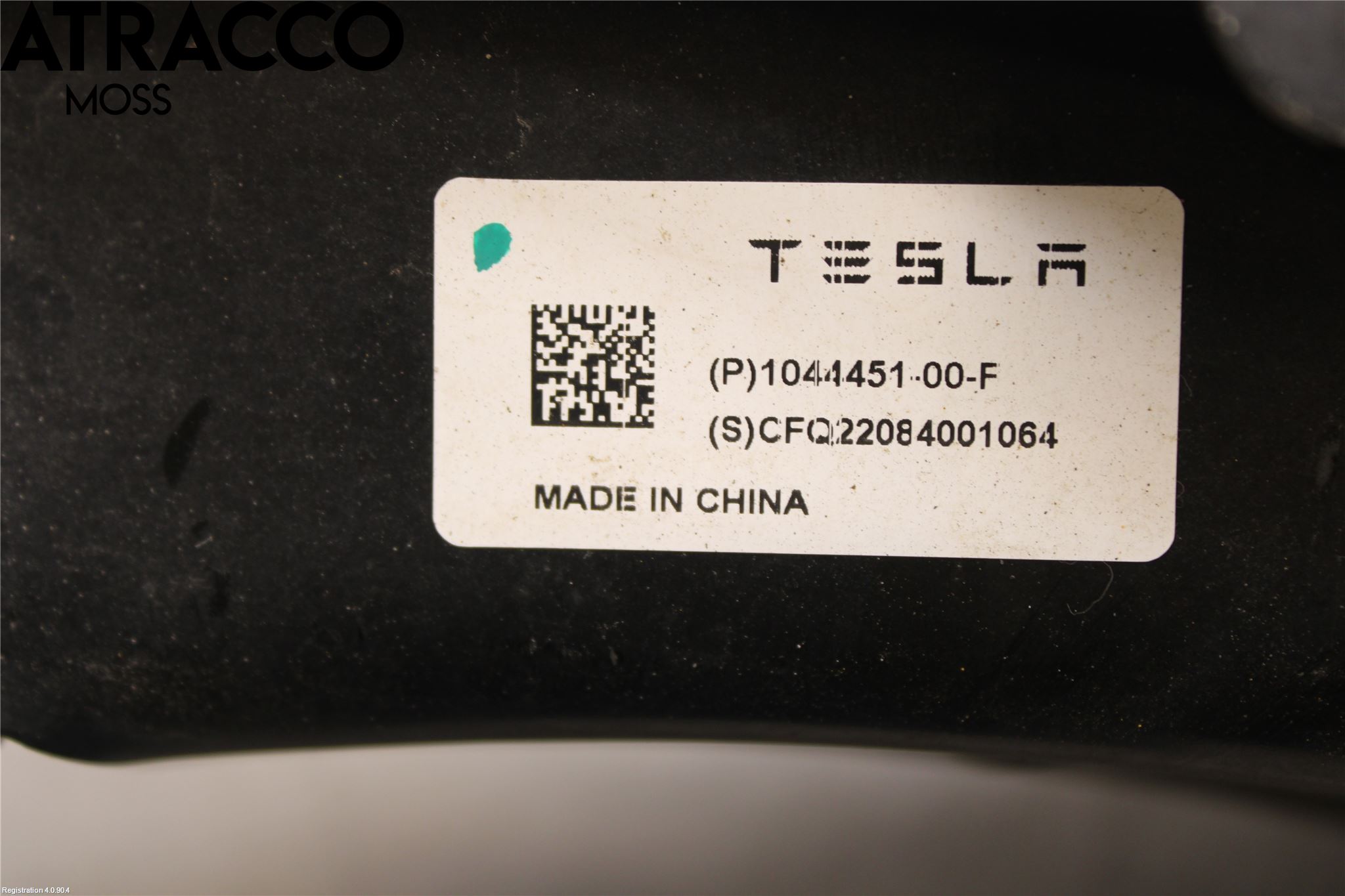 Tesla MODEL Y 21- Bärarm Bak Höger