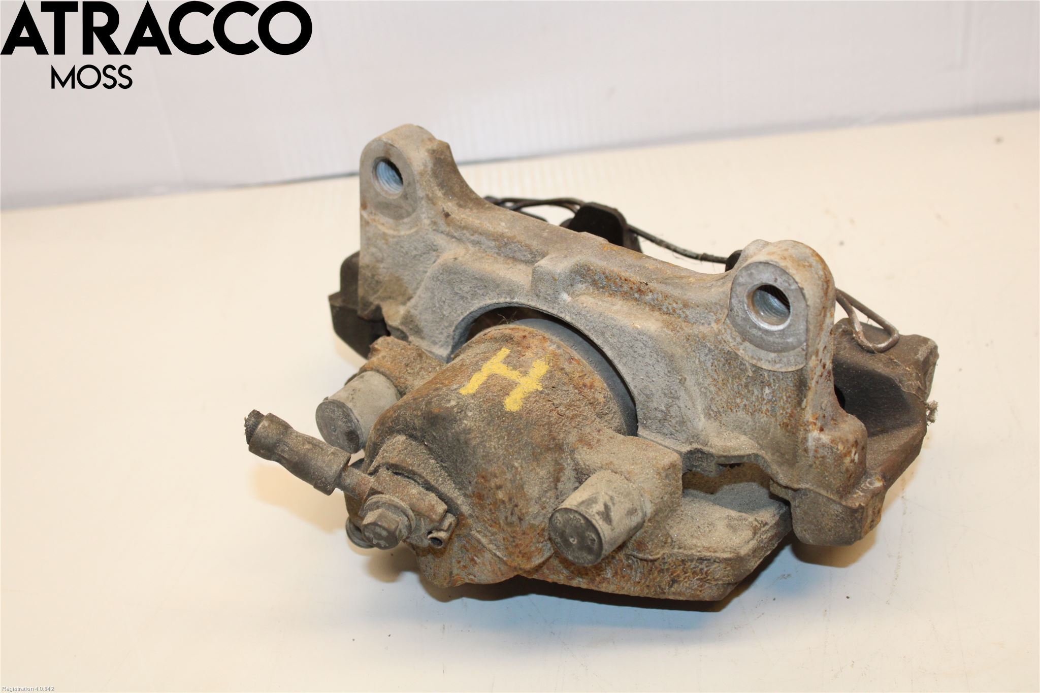 Volkswagen VW PASSAT 11-14 Bromsok Fram Höger