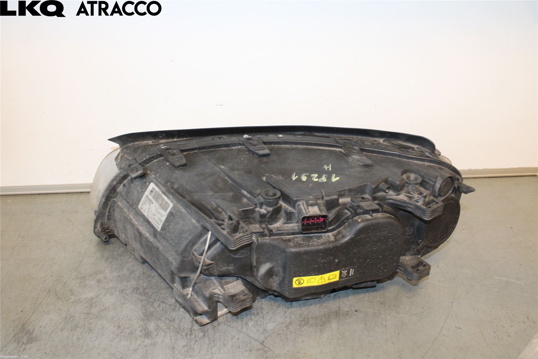 Volvo V70 08-13 Strålkastare Höger