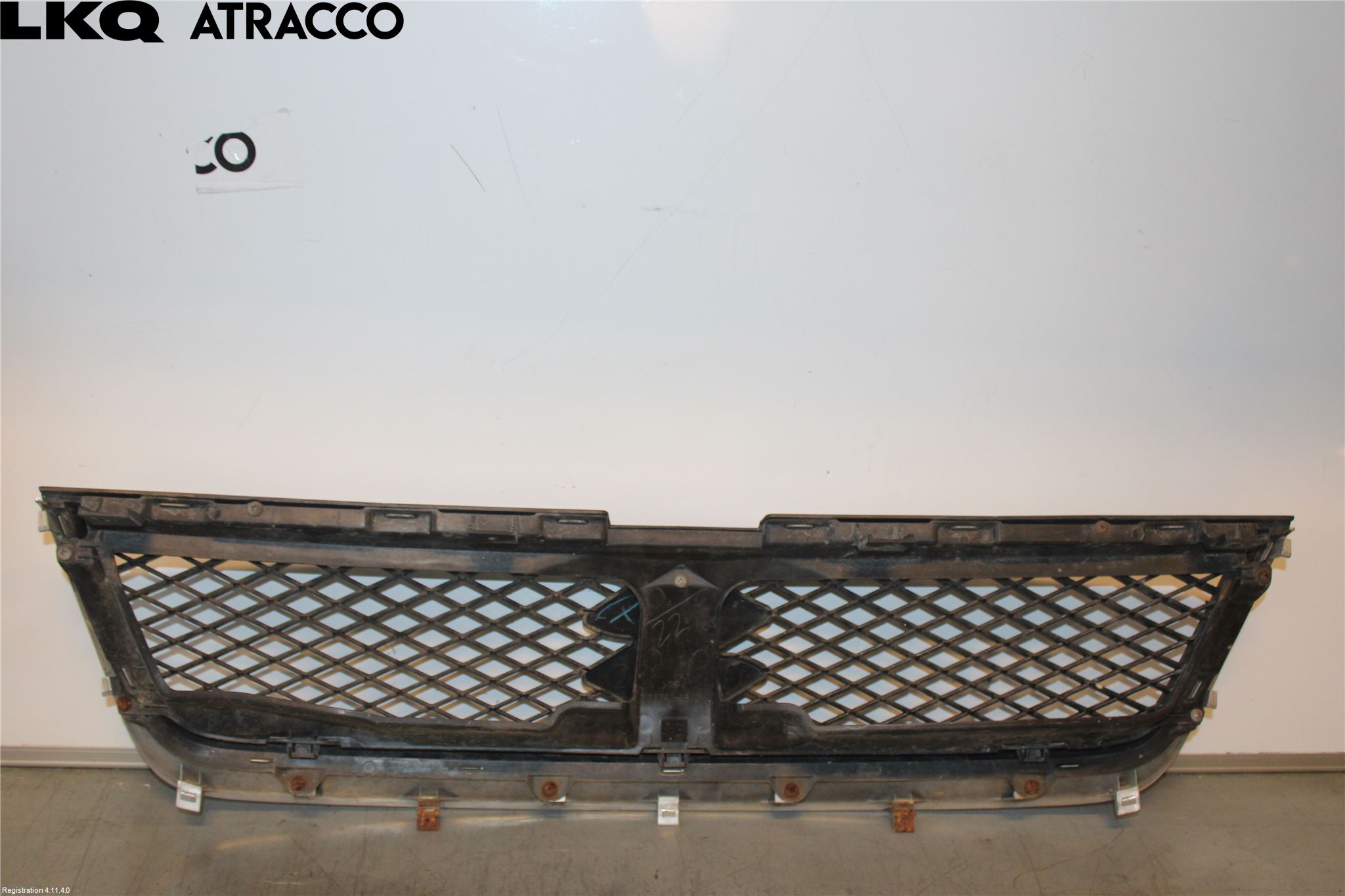 Suzuki GRAND VITARA II 06-14 Grill Komp