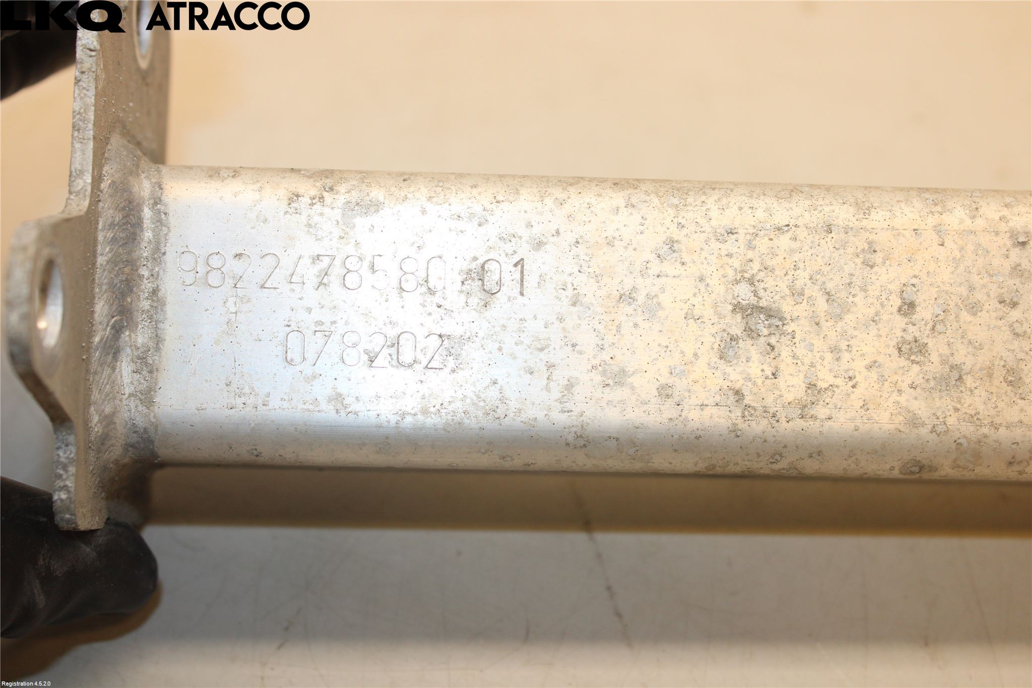 Peugeot 2008/E-2008 20- Stötfångarbärjärn Fram