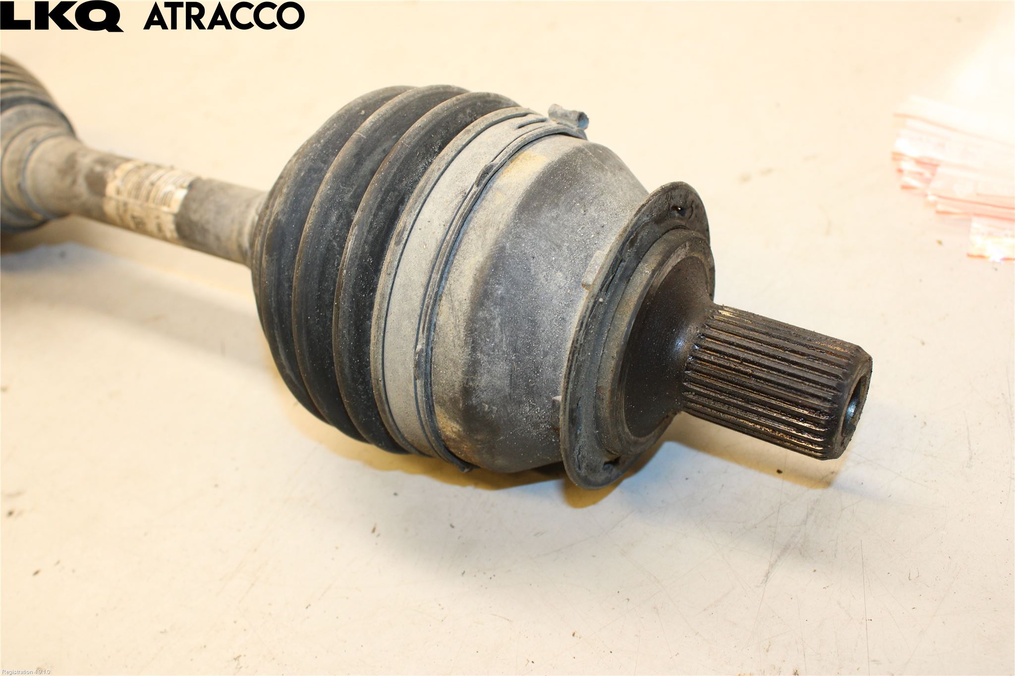 Mercedes-Benz MB GLA-KLASS (X156) 13-20 Drivaxel Fram Höger