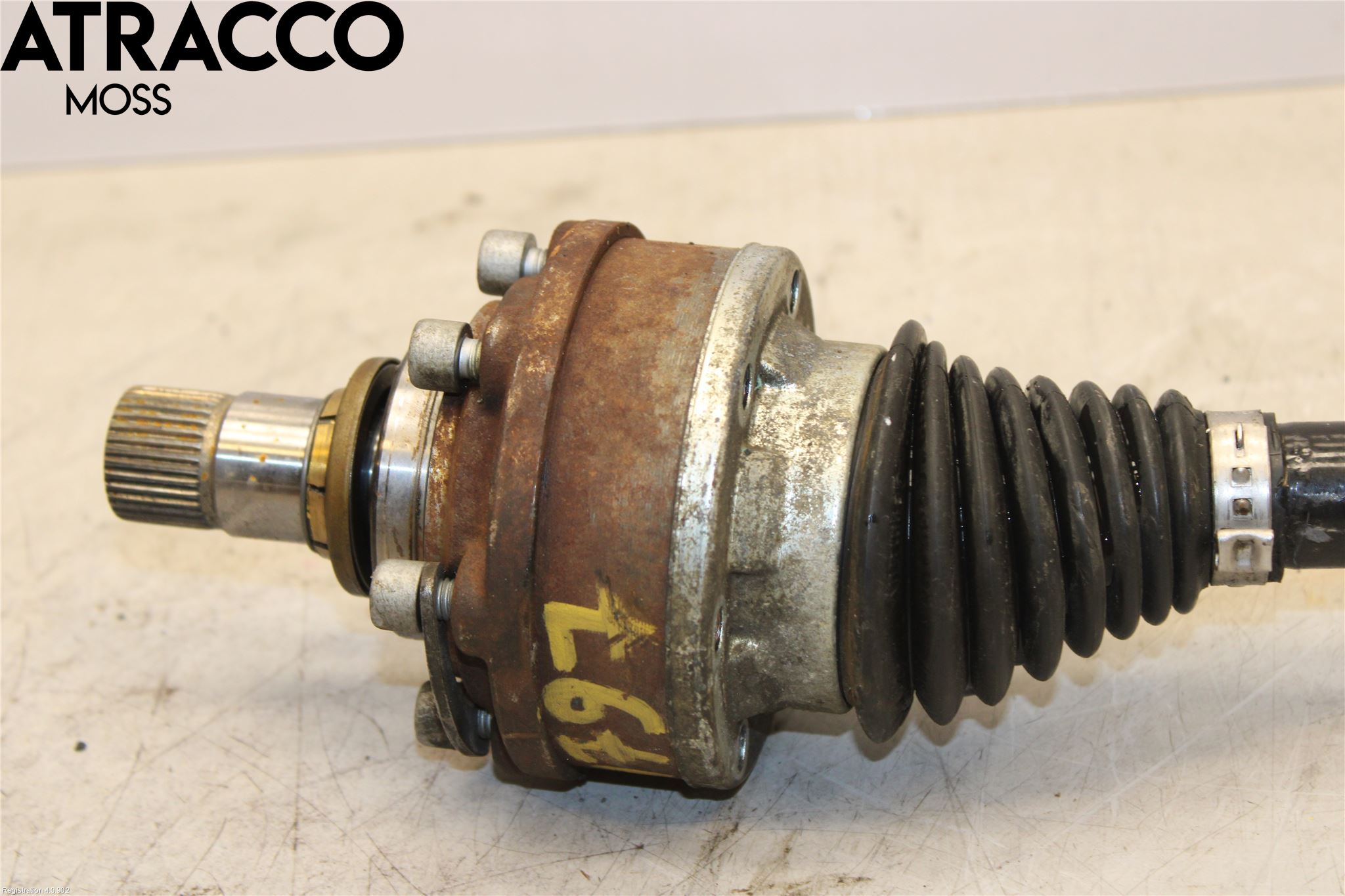 Skoda FABIA 15-21 Drivaxel Fram Vänster