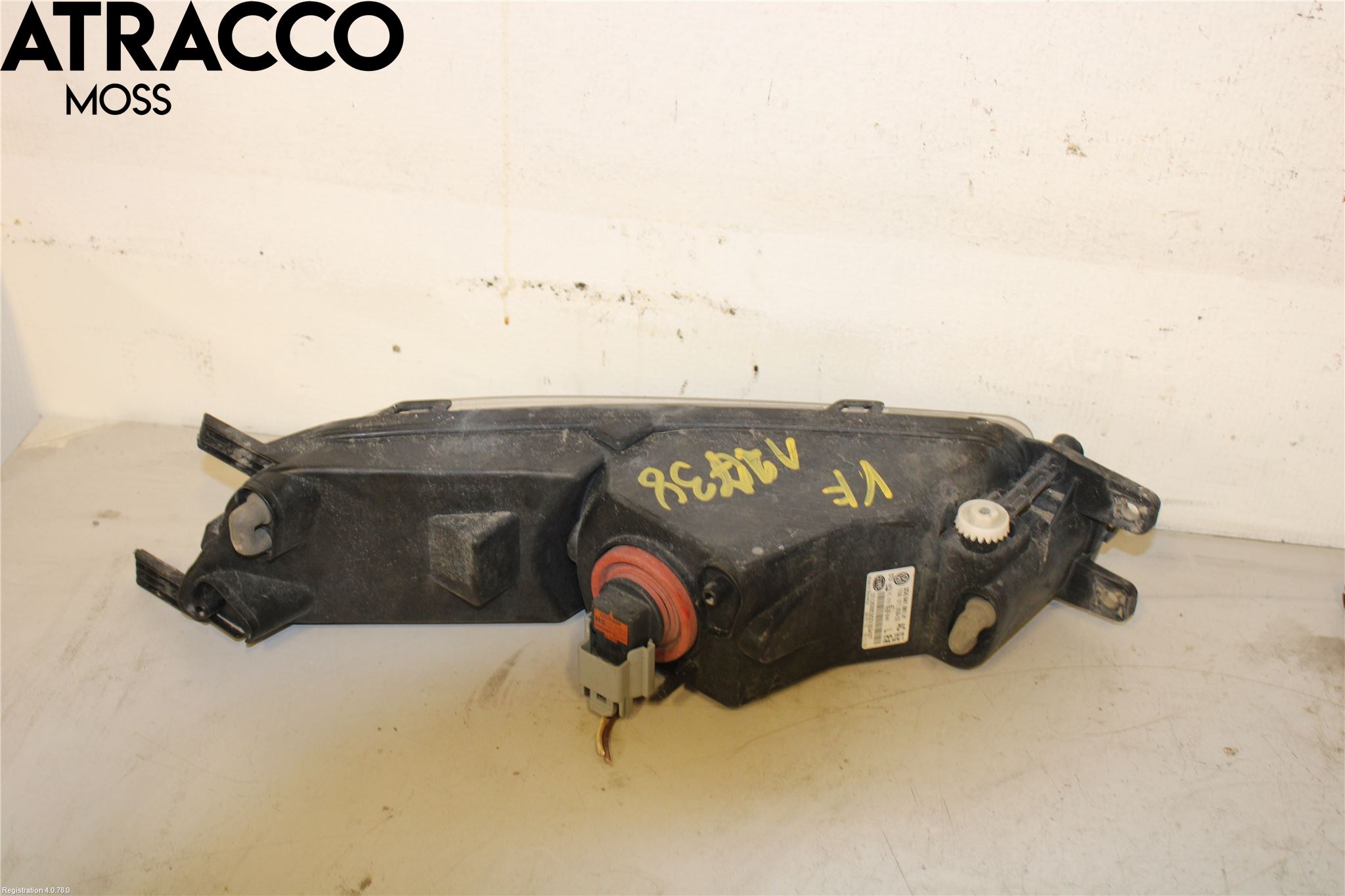 Volkswagen VW PASSAT 15-19 Dimljus-Varselljus Fram