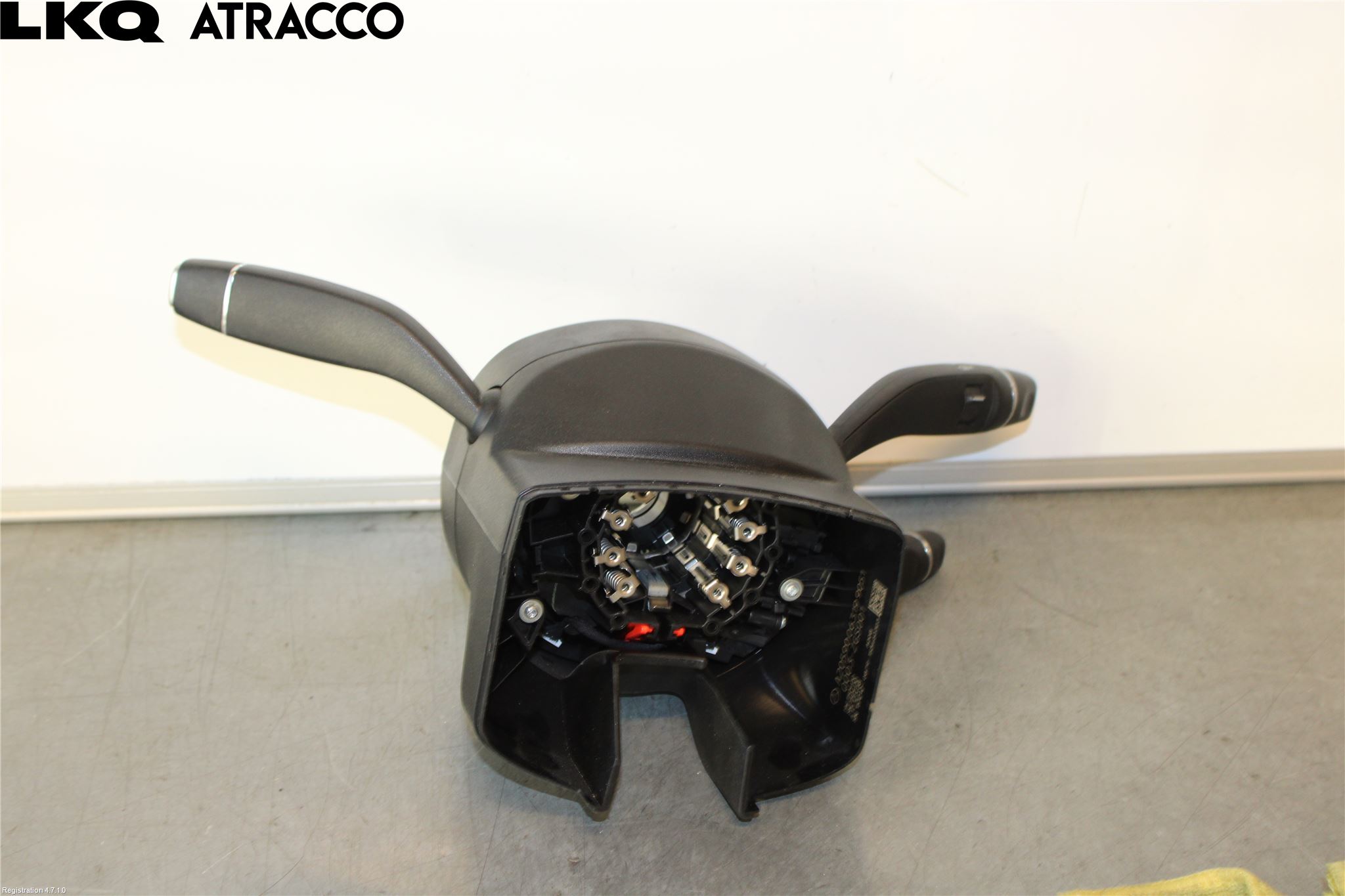 Mercedes-Benz MB C-KLASS (W205) 14-21 Spakcentral