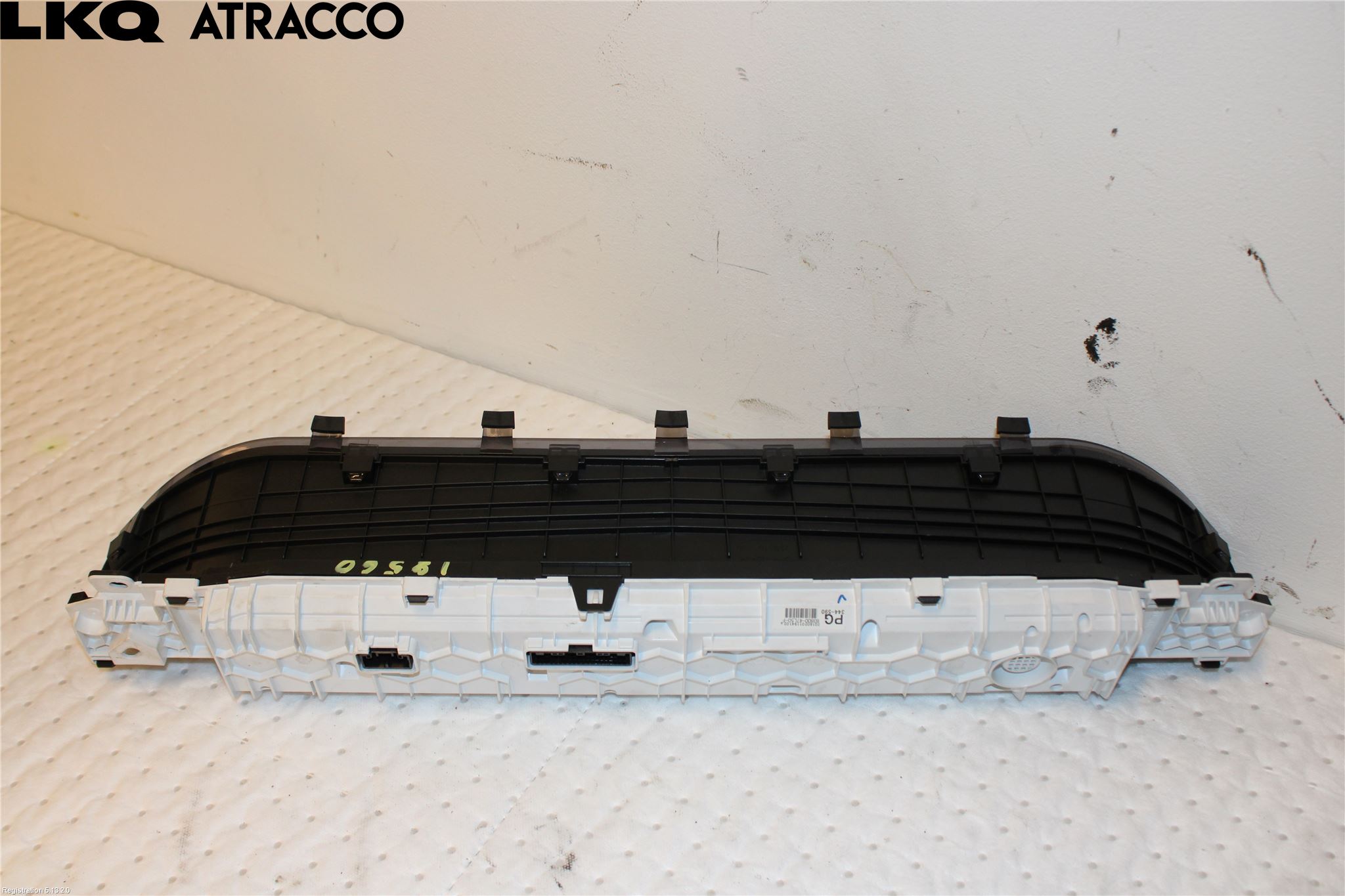Toyota PRIUS (ZVW50) 16-21 Instrument Hast