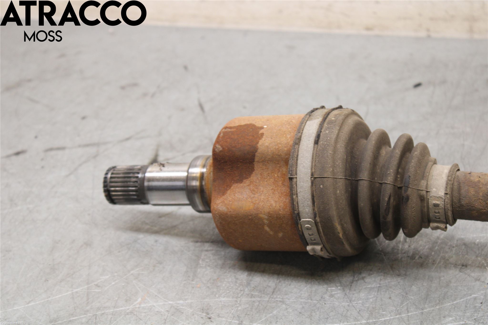 Volvo V60 11-13 Drivaxel Fram Vänster