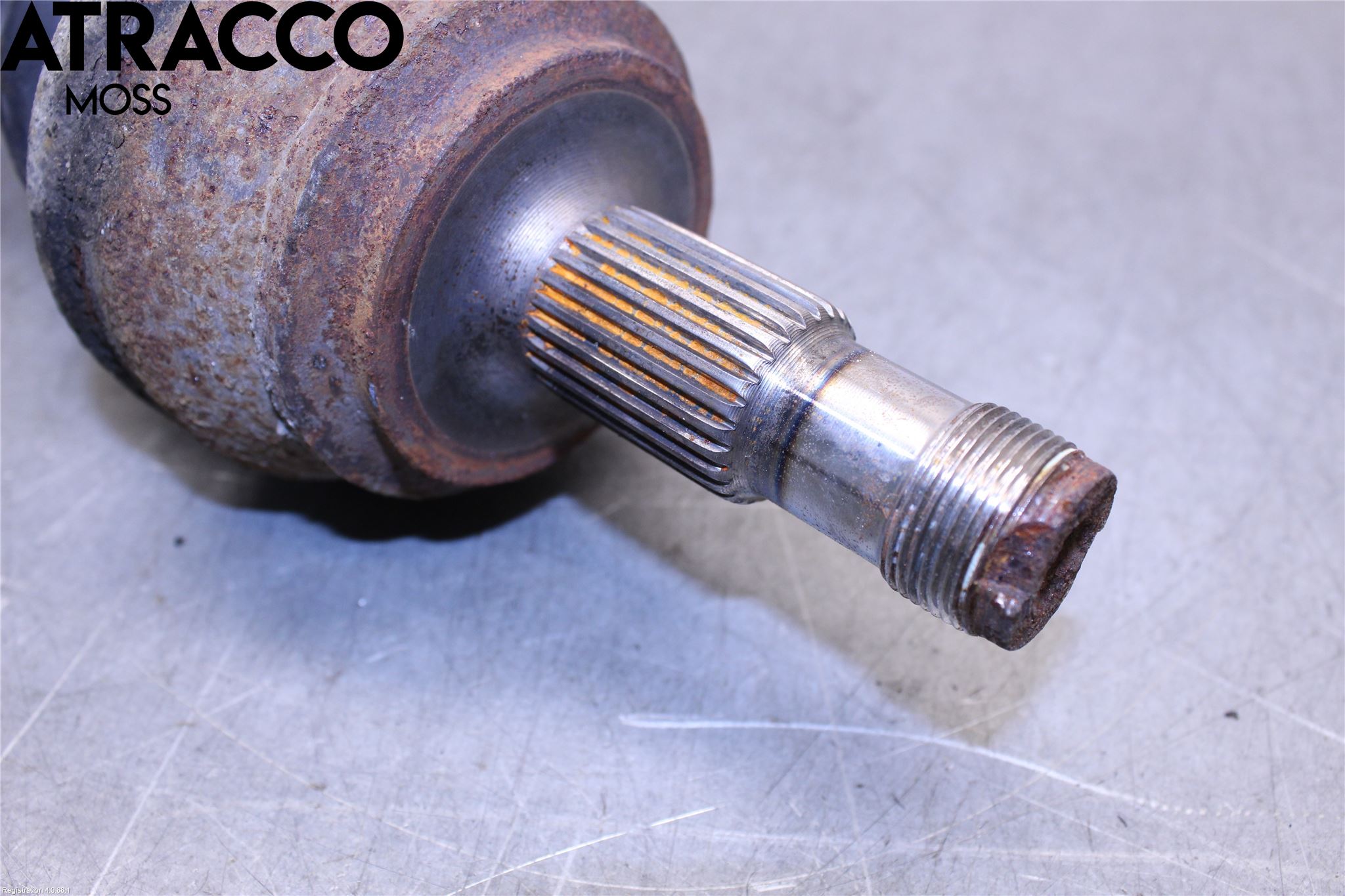 Mercedes-Benz MB E-KLASS (W213) 16-23 Drivaxel Bak Höger