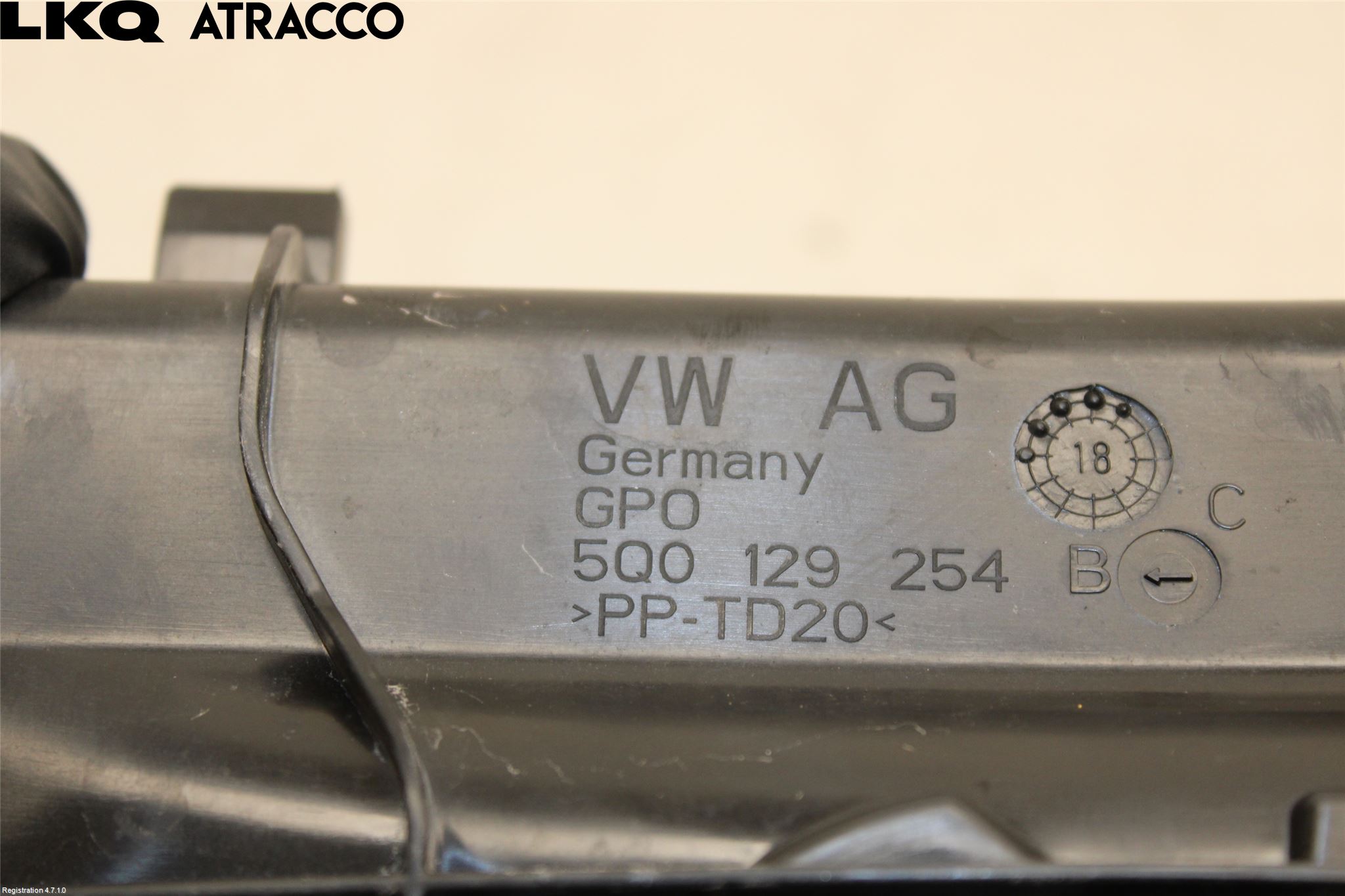 Audi A3/S3 8V 13-20 Deflektor Plåt-Plast Kylning
