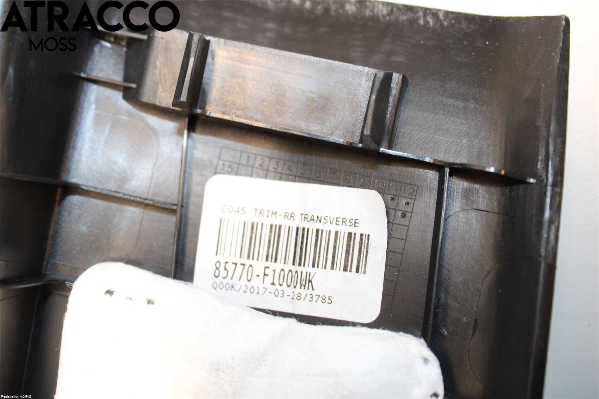 Kia SPORTAGE (QL) 16-21 Inrbagagerumklädsel-Golv