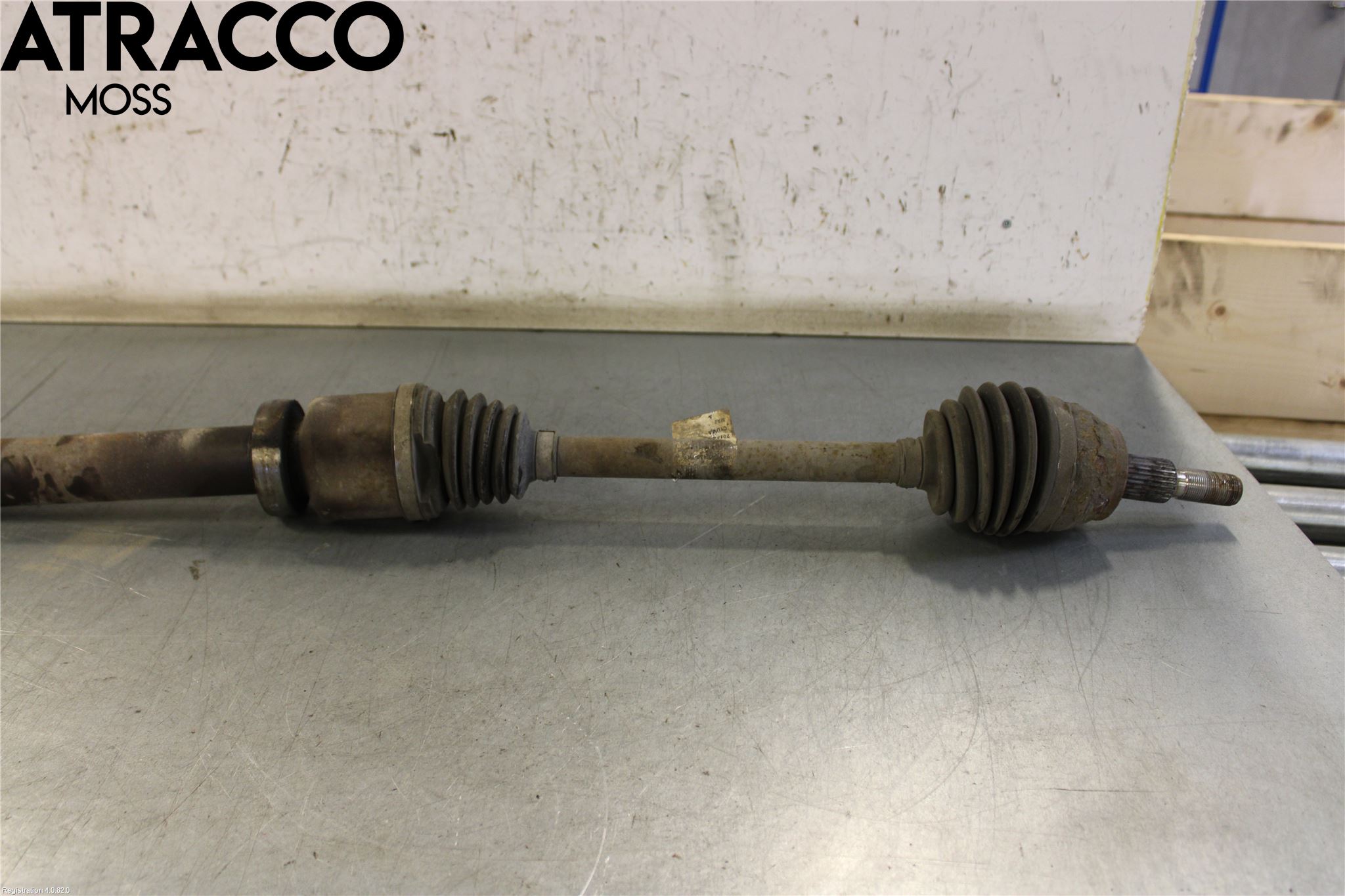Ford FOCUS 11-14 Drivaxel Fram Höger