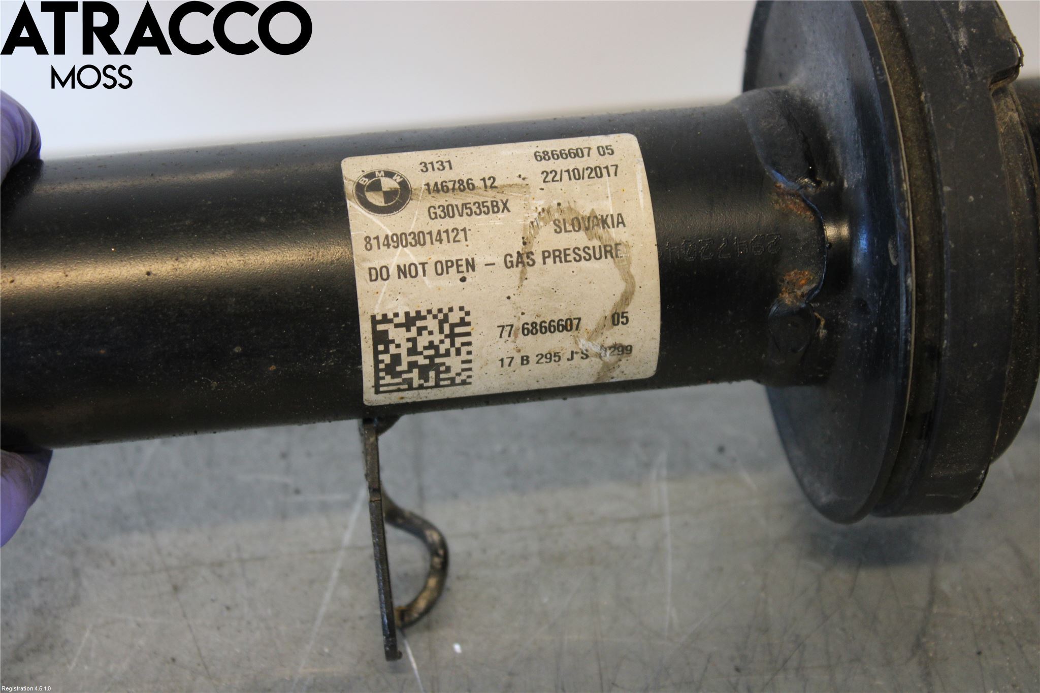 BMW 5 G30/G31/F90 17-23 Fjäderben Fram Vänster