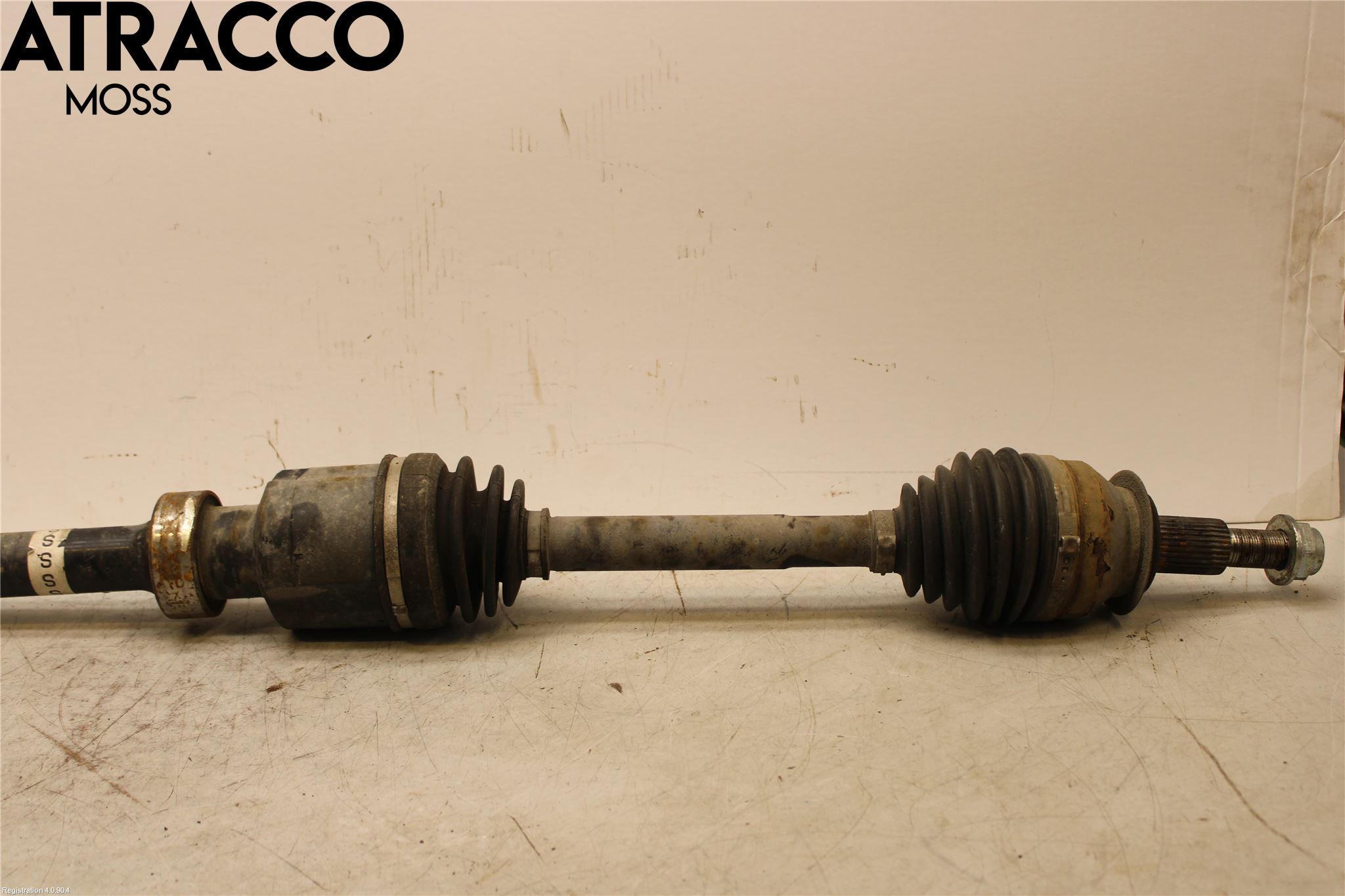 Mazda CX-5 17- Drivaxel Fram Höger