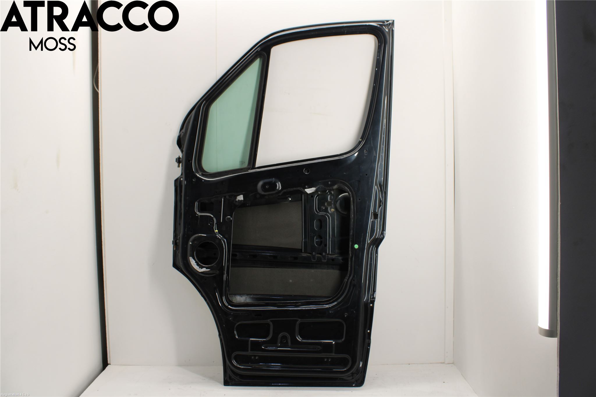 Mercedes-Benz MB SPRINTER (W906) 06-18 Dörr Fram Höger