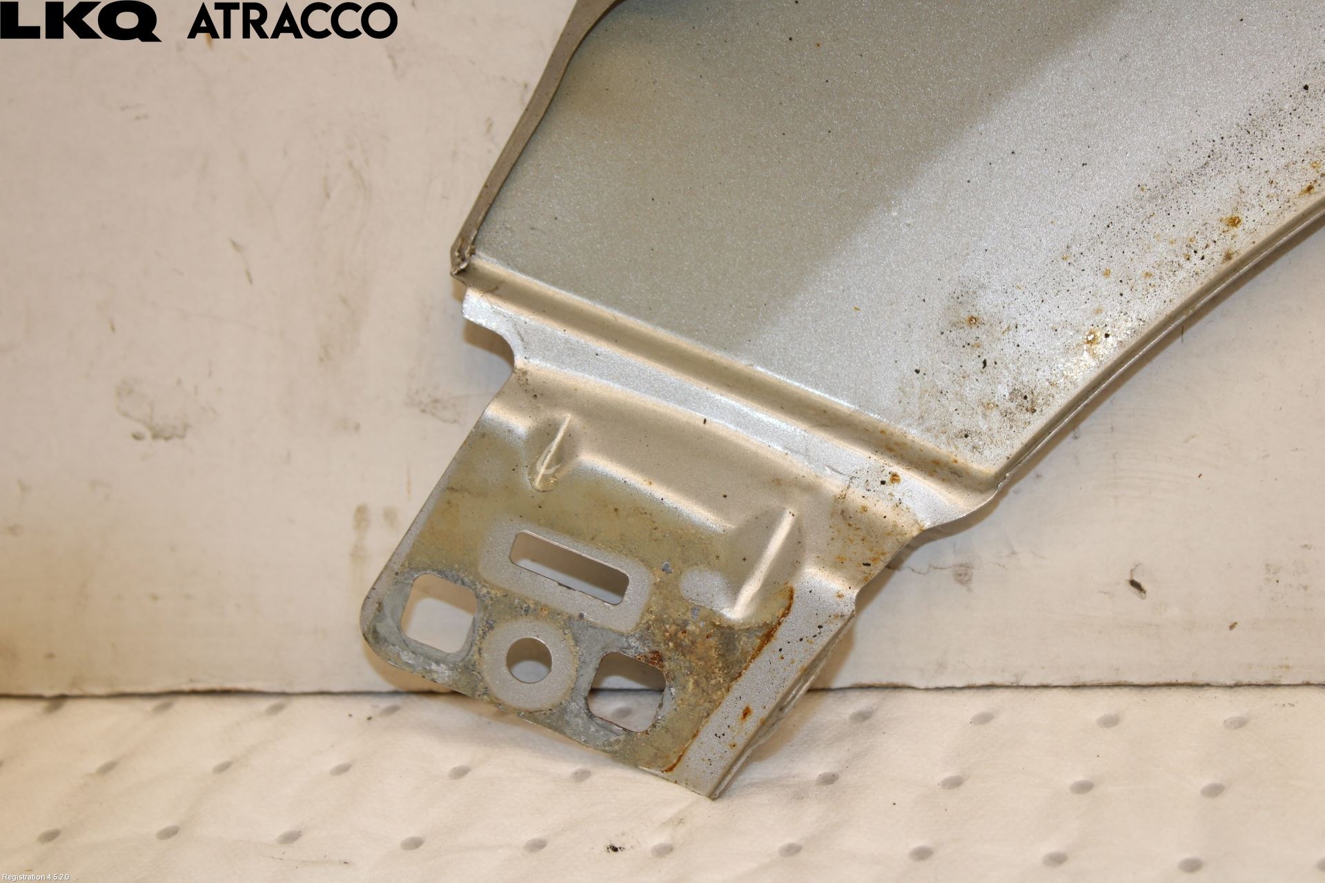 Ford ECOSPORT 17- Skärm Fram Vänster