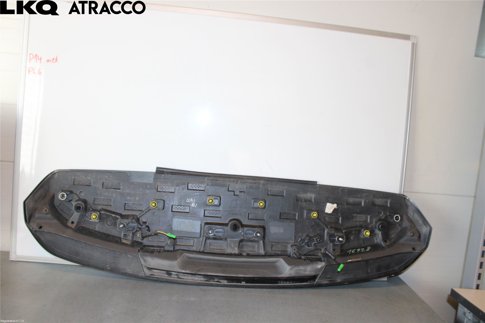Volvo V60 19- Spoiler Baklucka