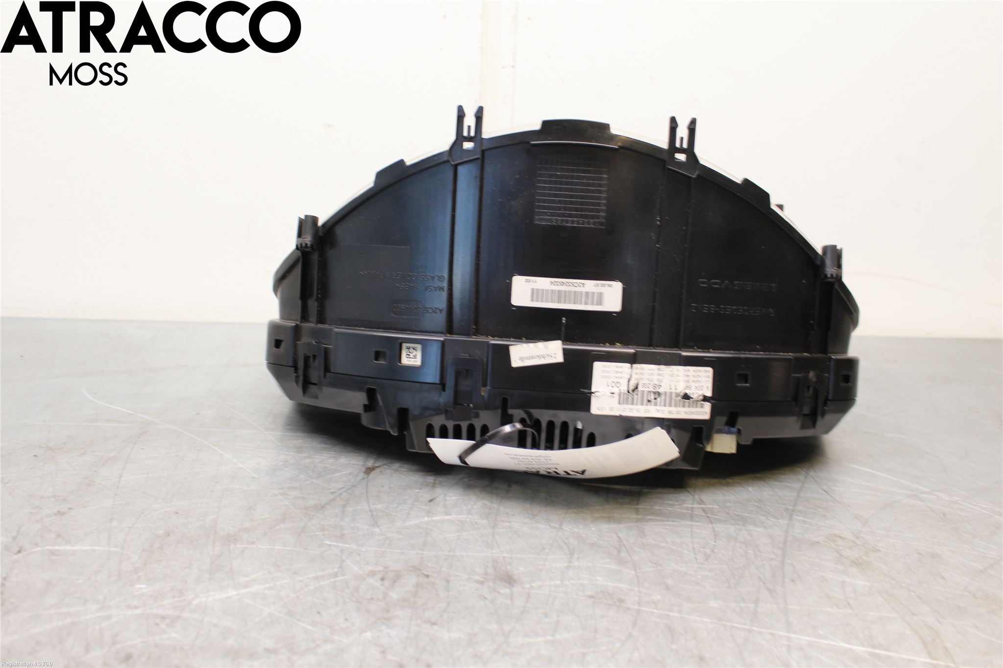 Mercedes-Benz MB C-KLASS (W204) 07-15 Instrument Komb
