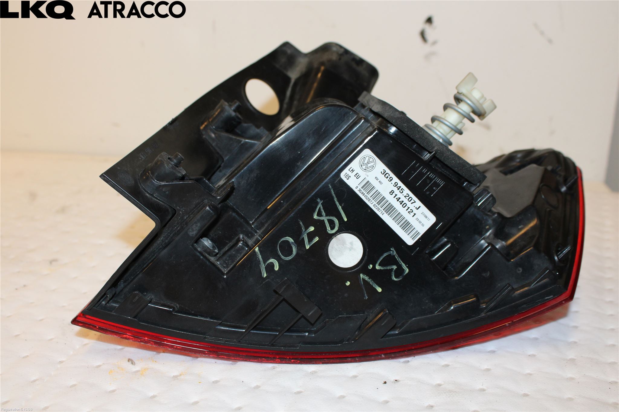 Volkswagen VW PASSAT 15-19 Bakljus Vänster